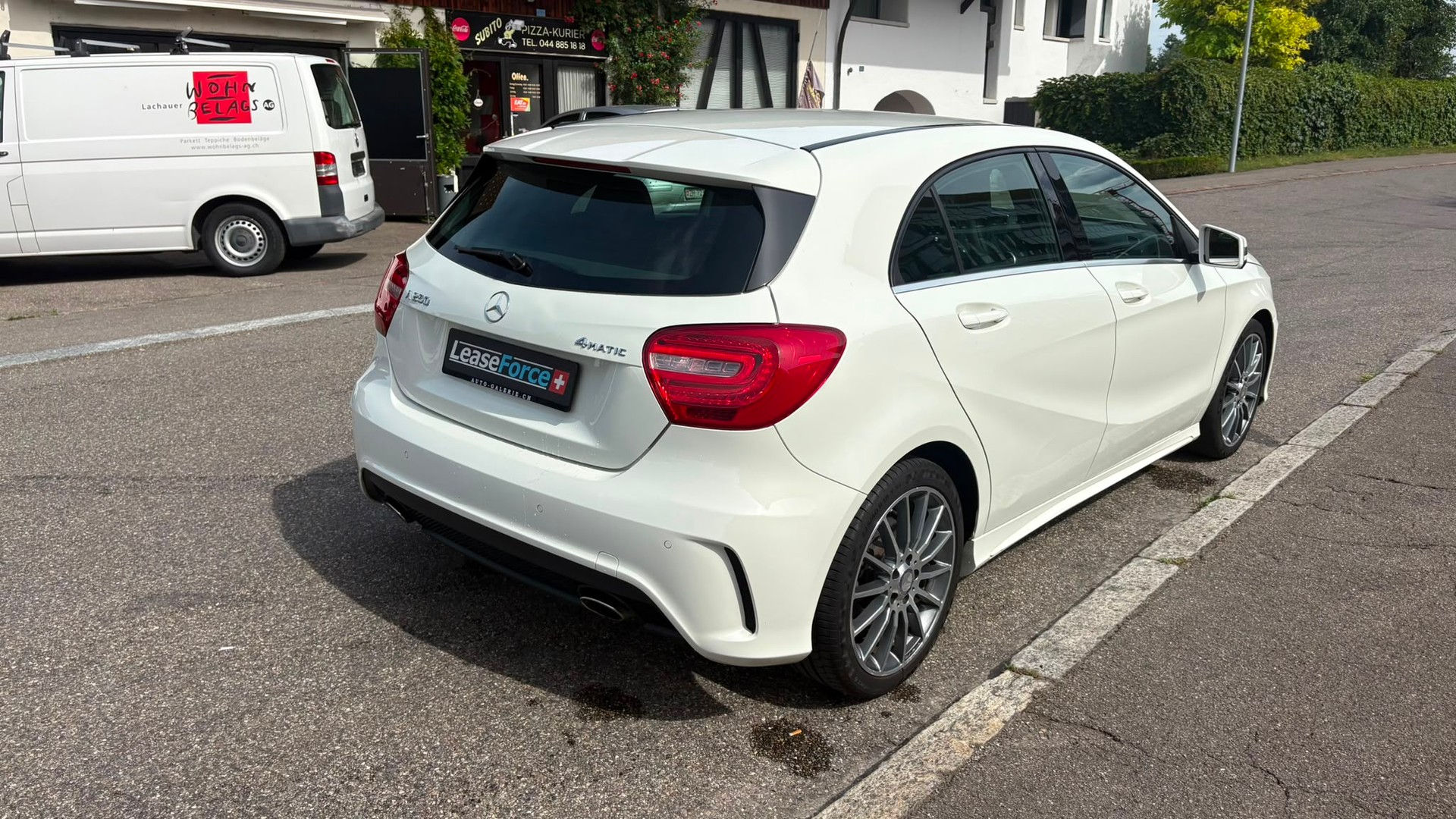 MERCEDES-BENZ A 250 4Matic 7G-DCT-image-11