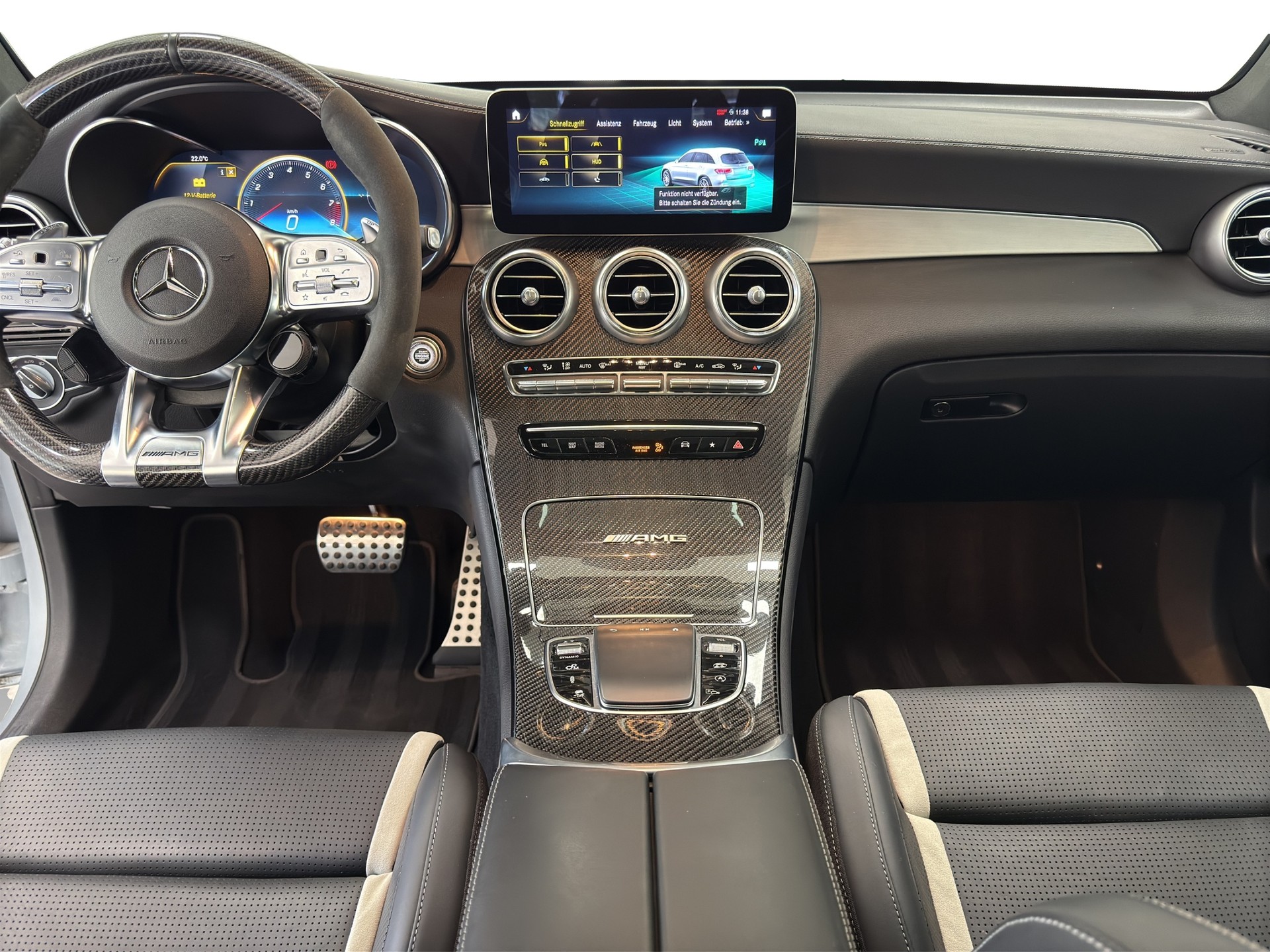 MERCEDES-BENZ GLC 63 S AMG 4Matic 9G-Tronic-image-23