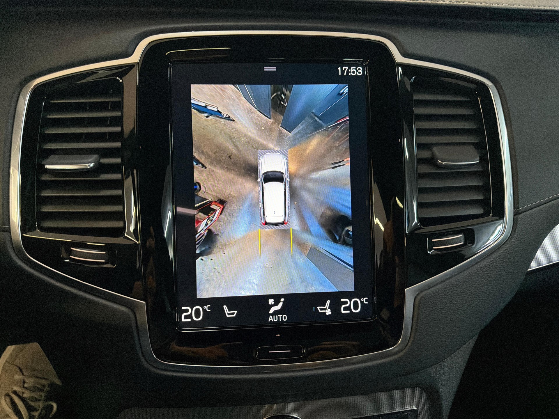 VOLVO XC90 2.0 T8 TE R-Design 7P. eAWD-image-18