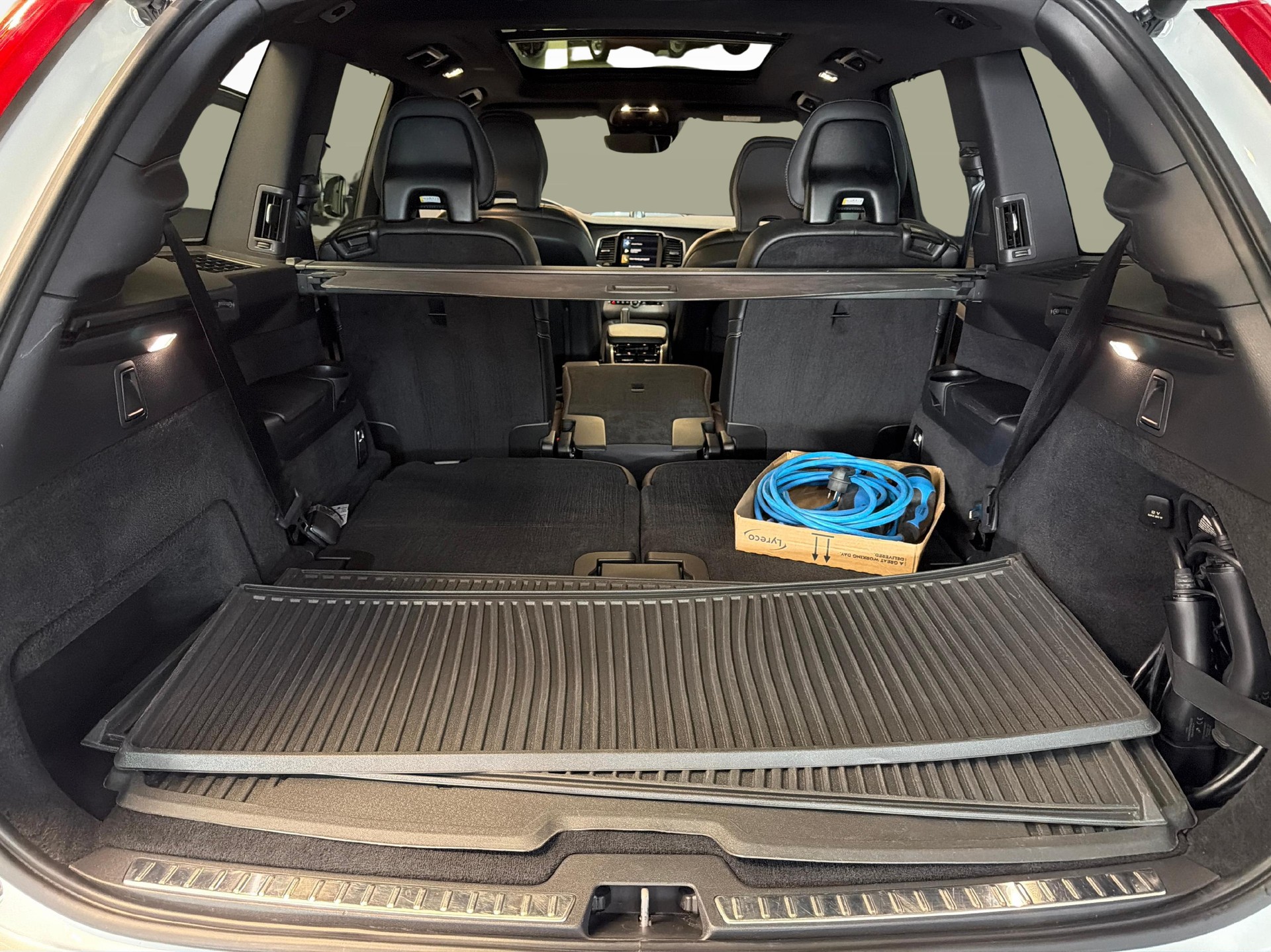 VOLVO XC90 2.0 T8 TE R-Design 7P. eAWD-image-18