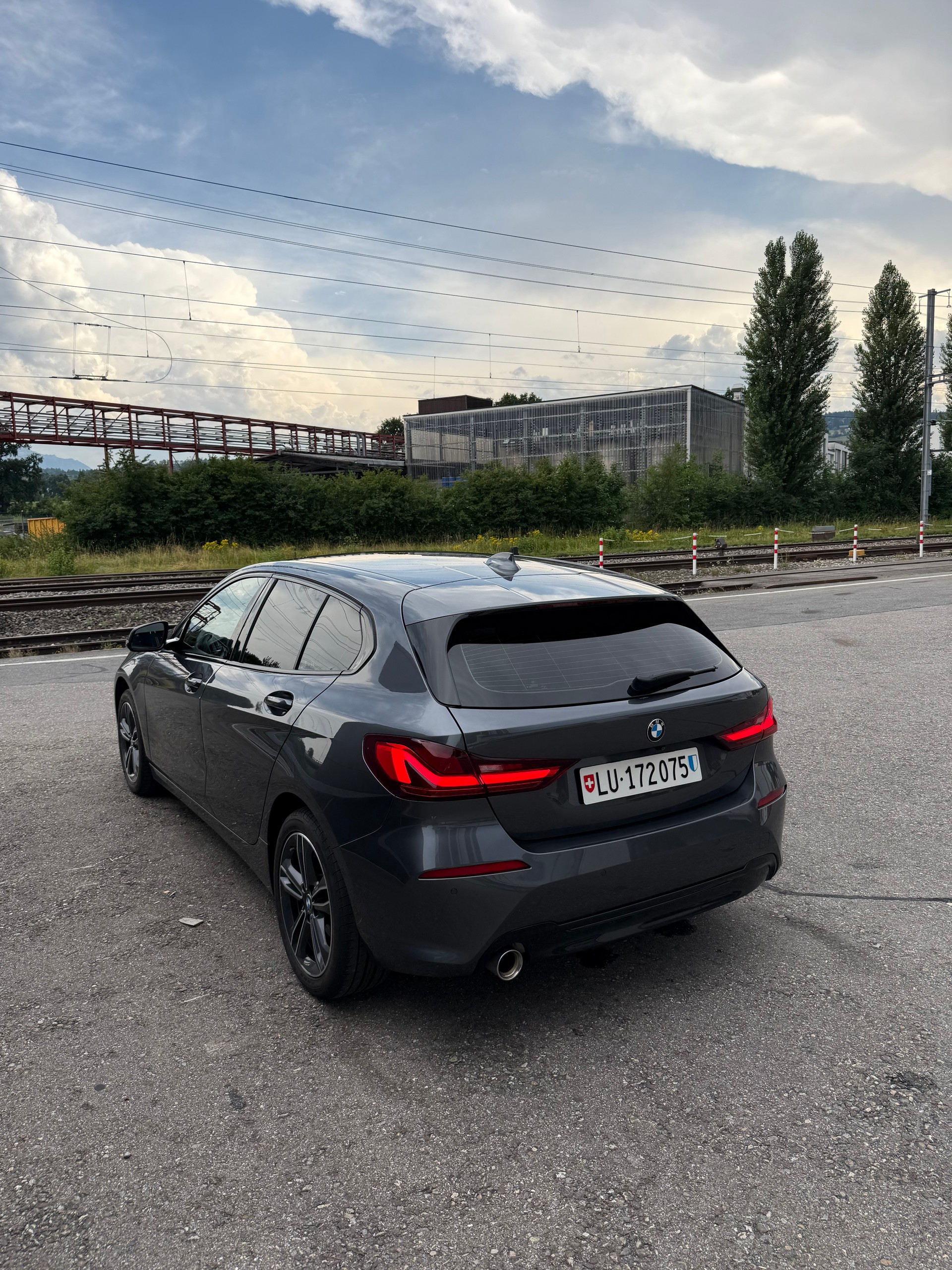 BMW 118i Steptronic Sport Line-image-4