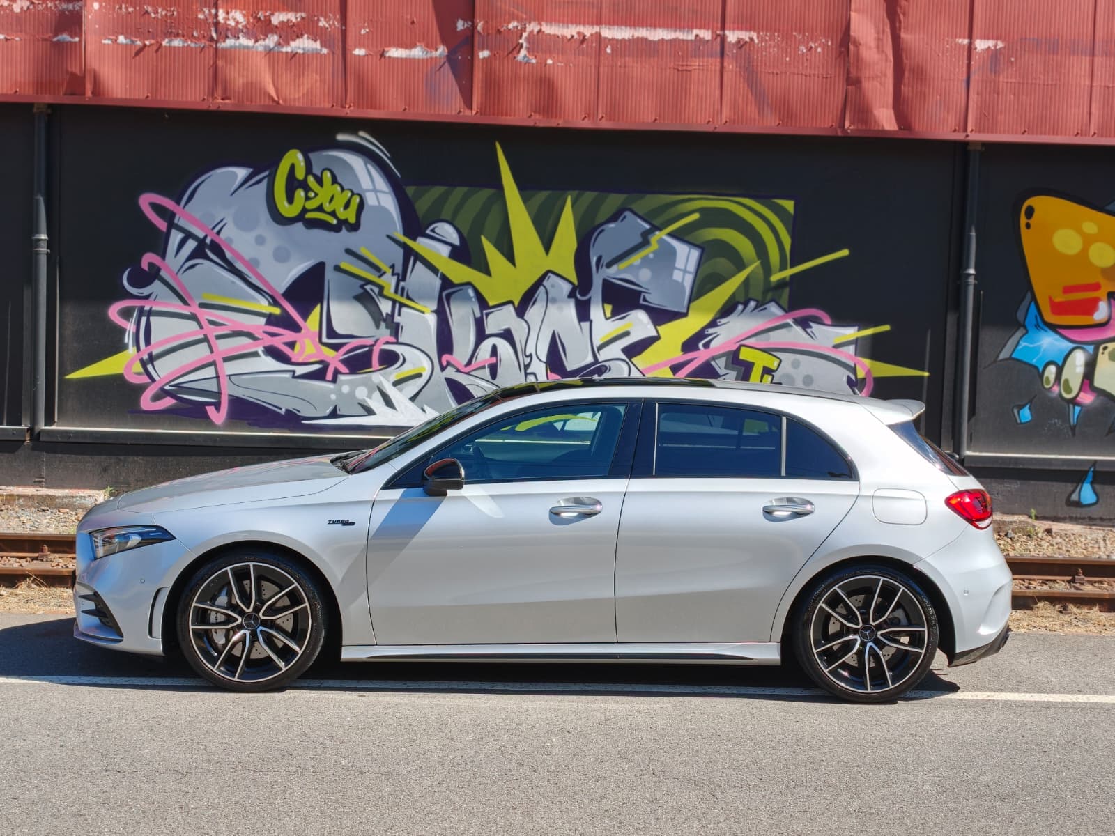 MERCEDES-BENZ A 35 AMG 4Matic Speedshift-image-6