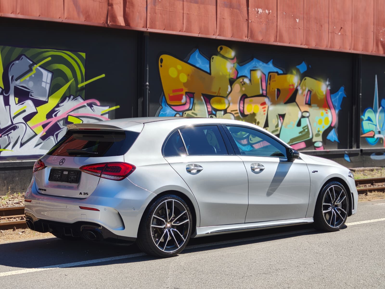 MERCEDES-BENZ A 35 AMG 4Matic Speedshift-image-4