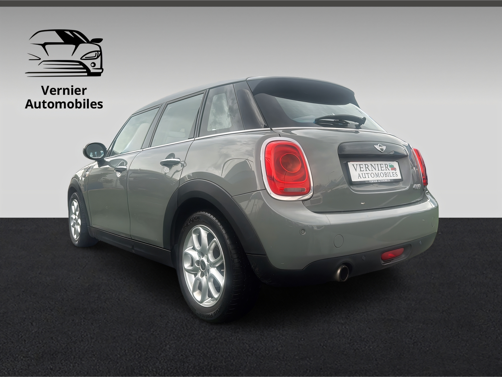 MINI Cooper Hyde Park Steptronic-image-3
