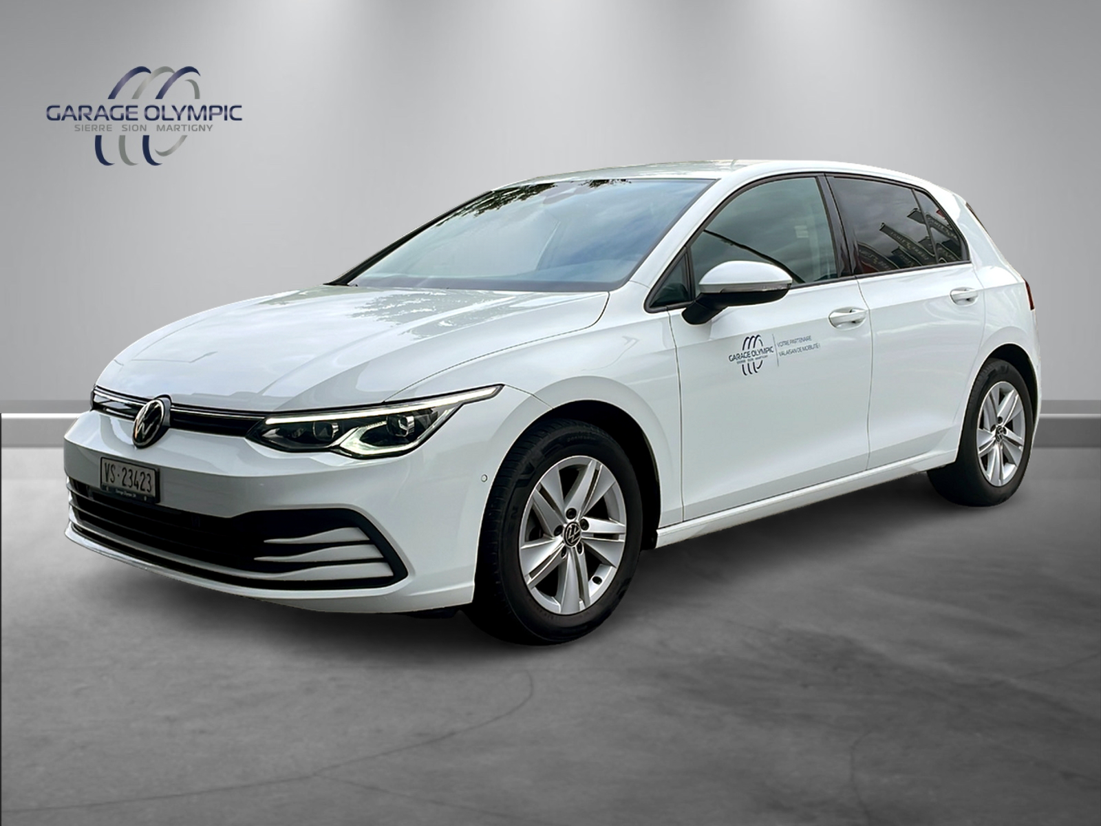 VW Golf 1.5 TSI ACT Life-image-0