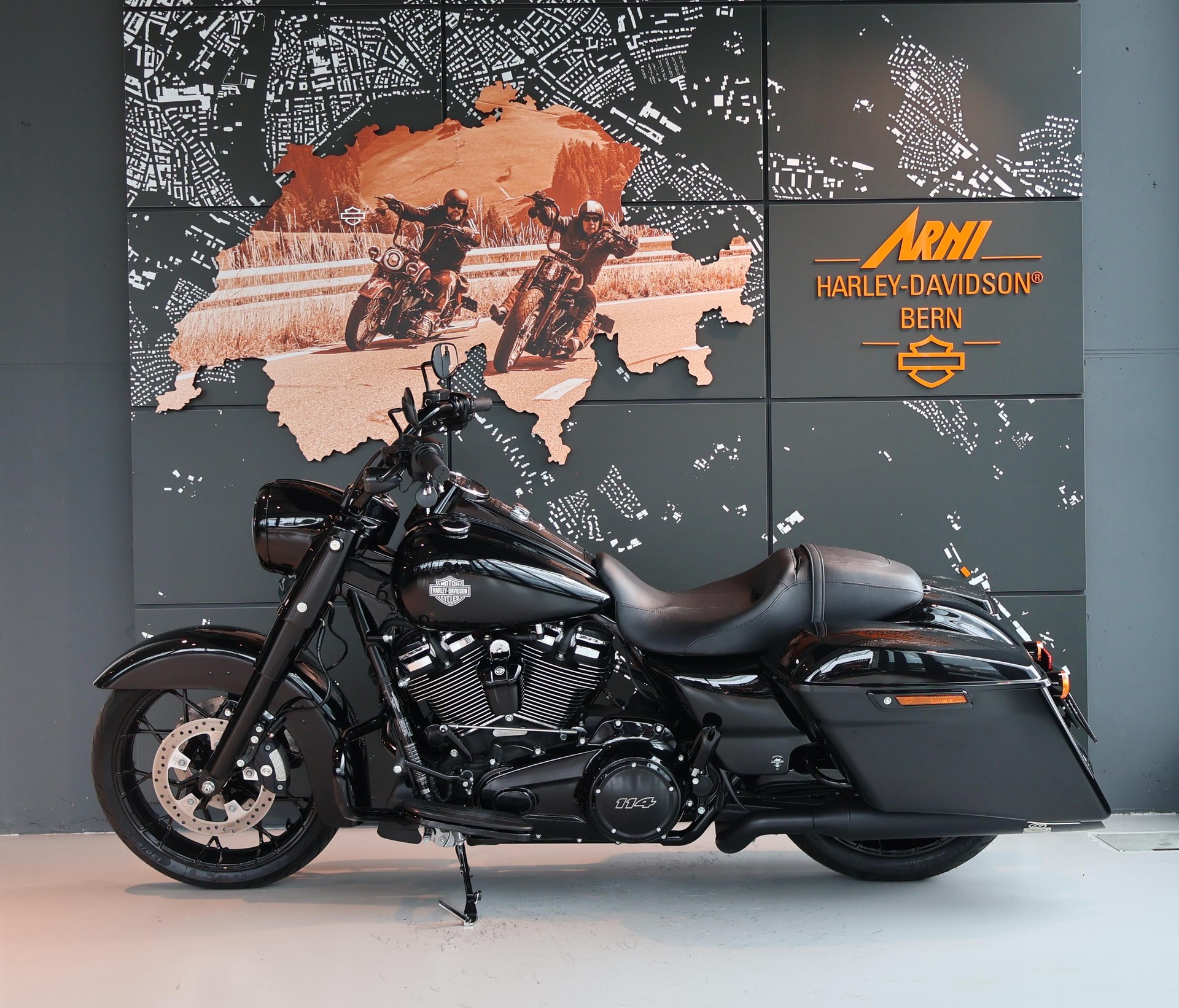HARLEY-DAVIDSON FLHRXS Road King Special 114-image-1