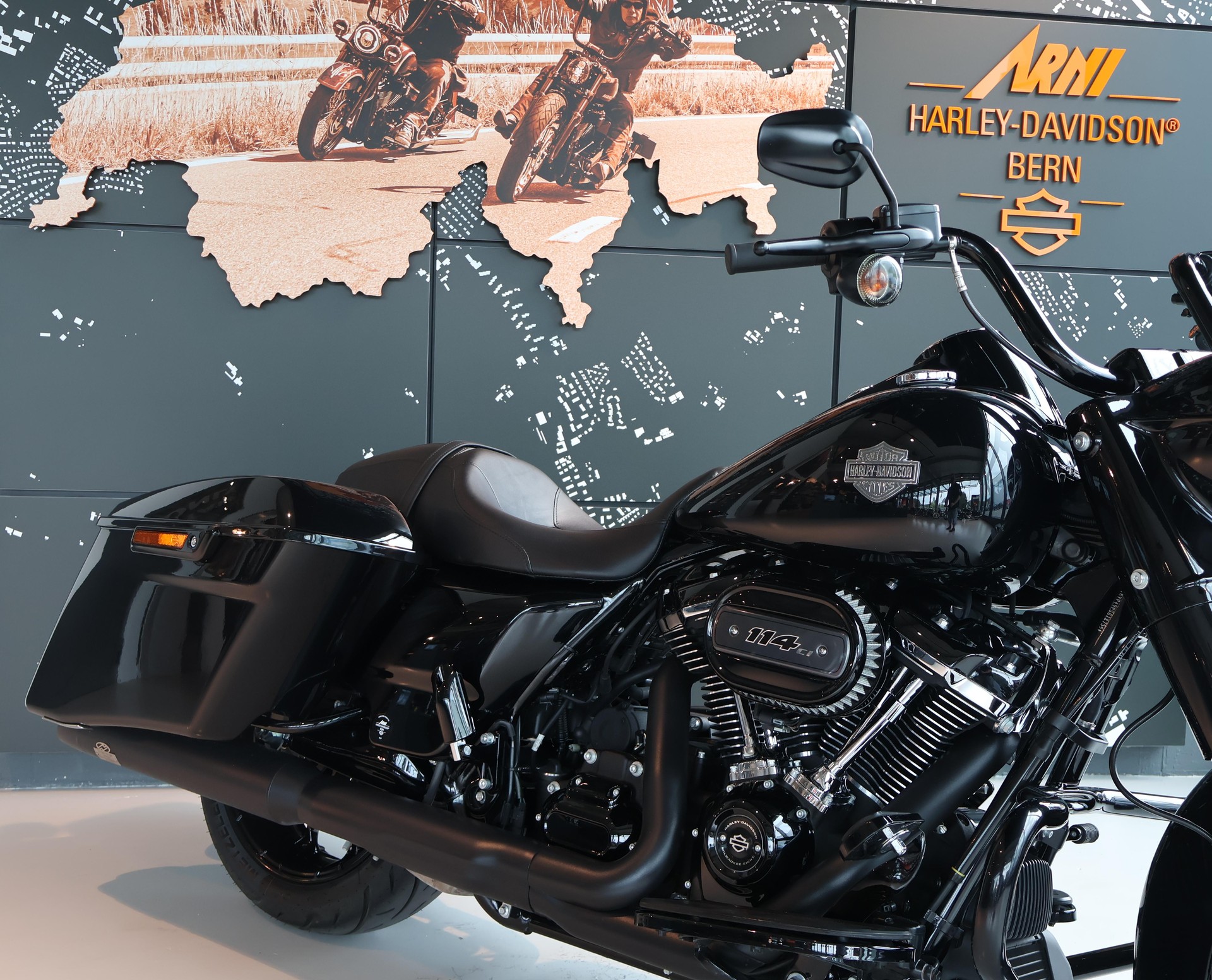 HARLEY-DAVIDSON FLHRXS Road King Special 114-image-5