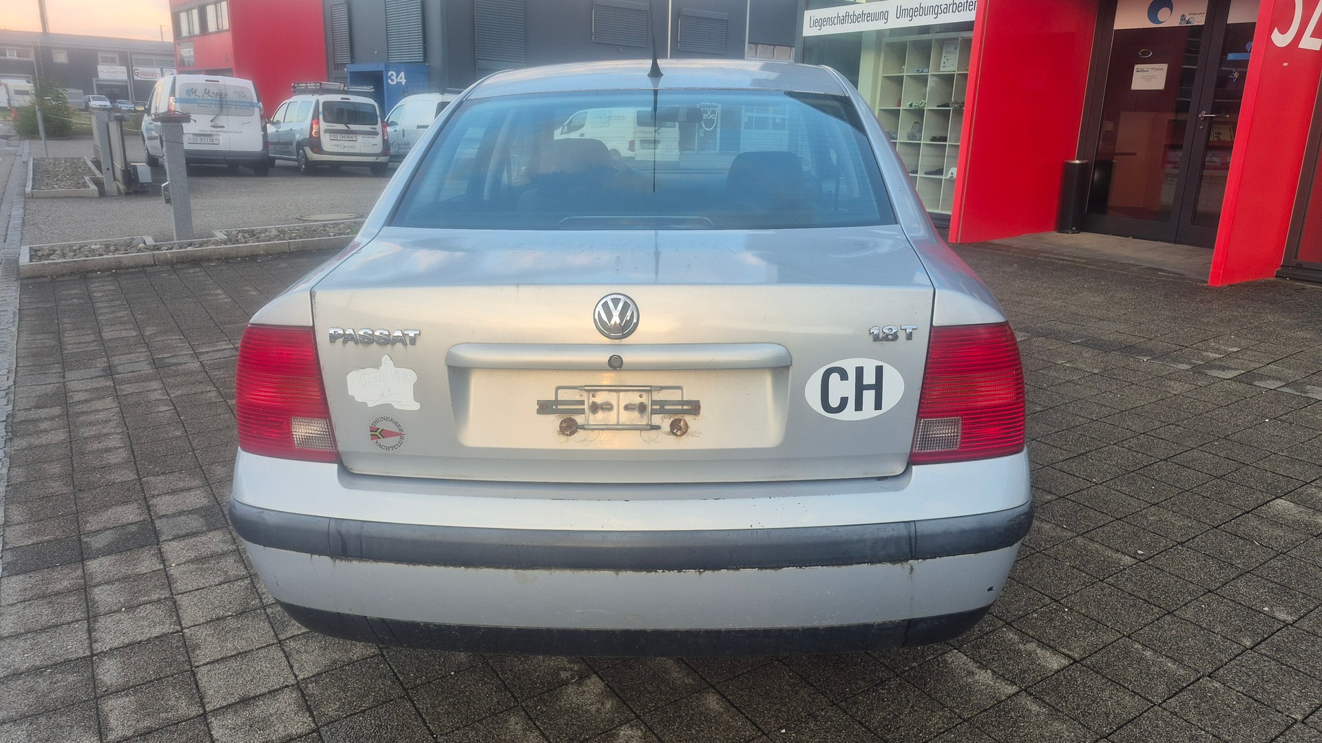 VW Passat 1.8 T Comfortline-image-5