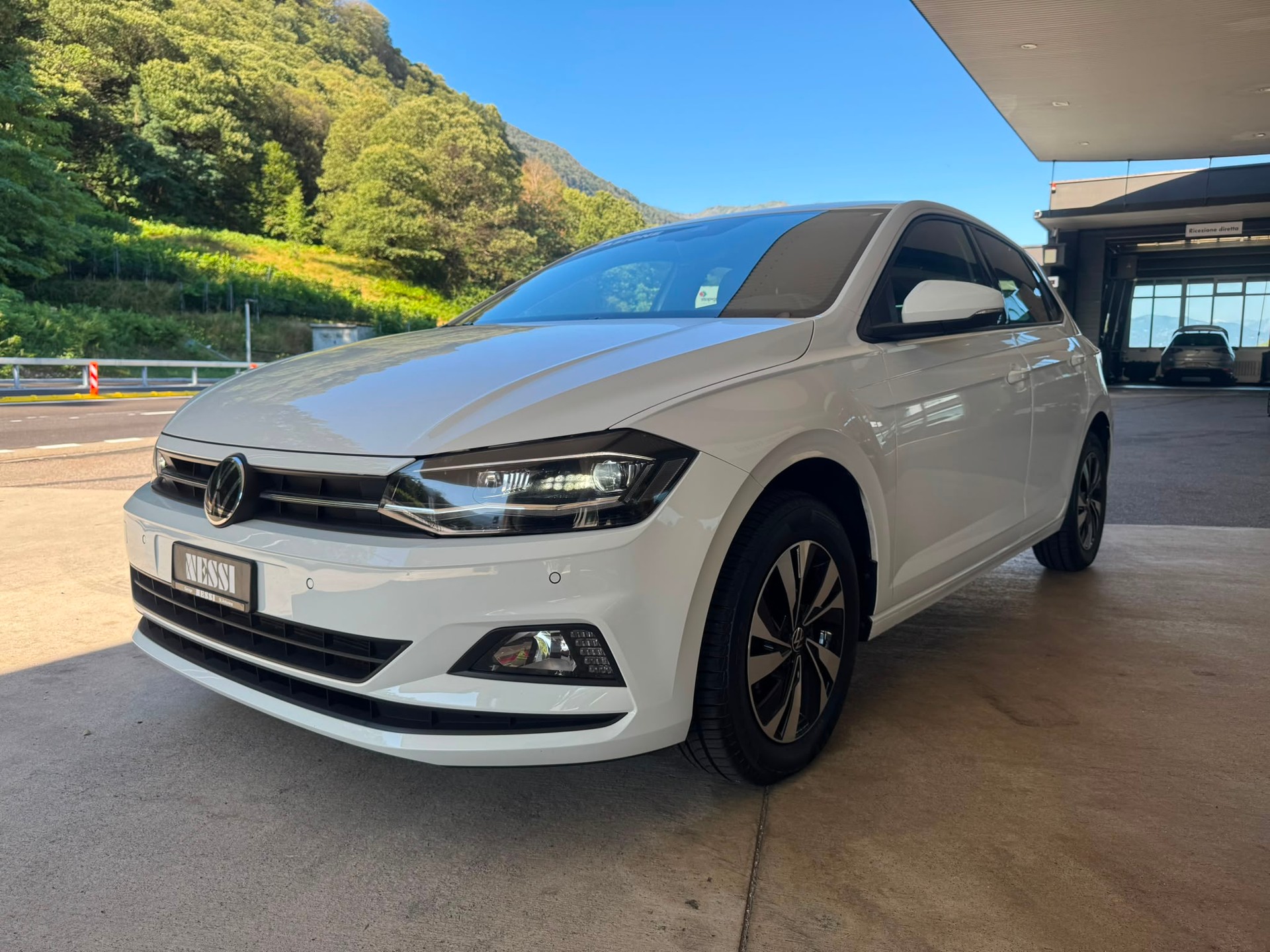 VW Polo 1.0 TSI BMT Comfortline DSG-image-5
