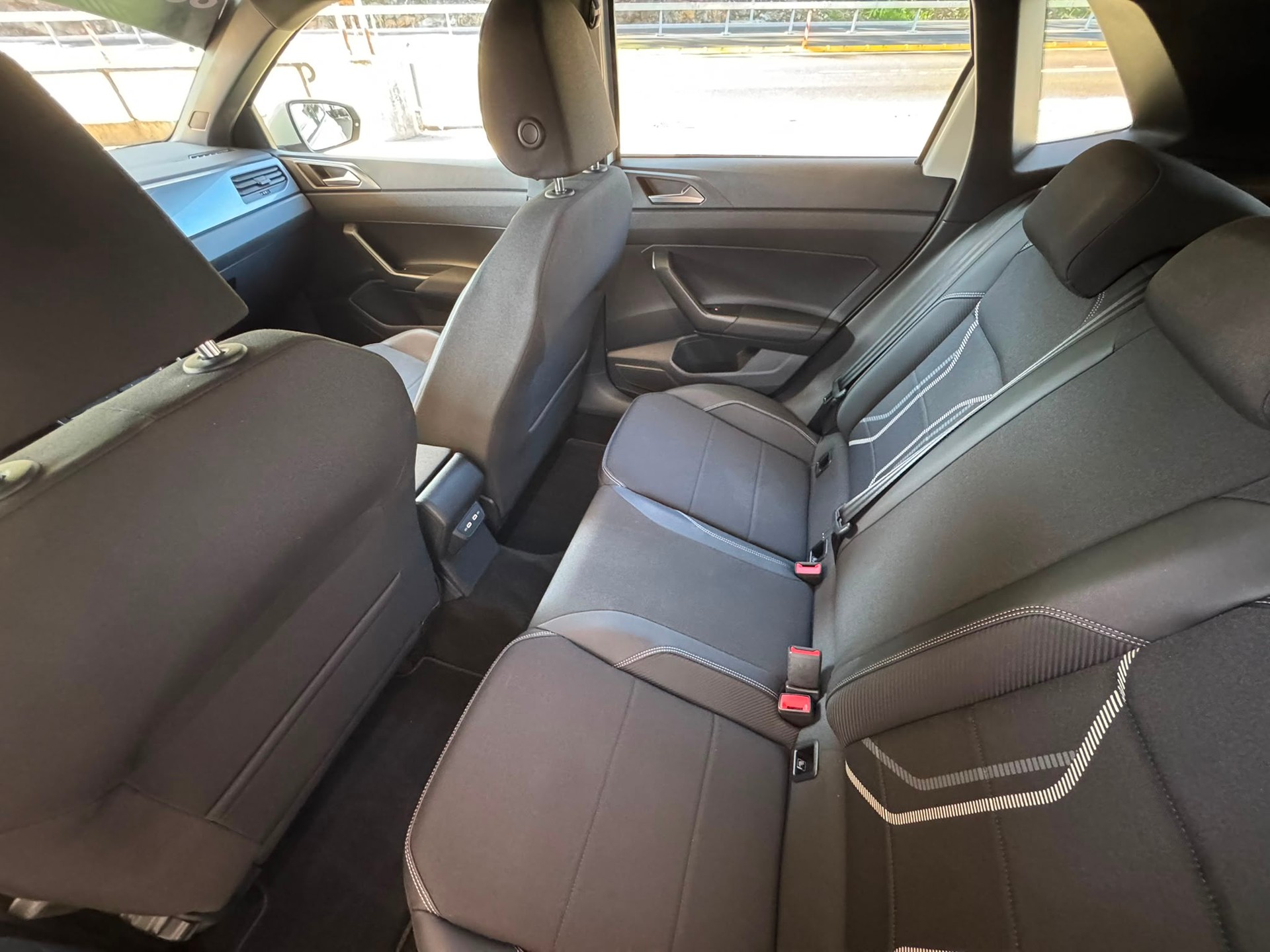 VW Polo 1.0 TSI BMT Comfortline DSG-image-9