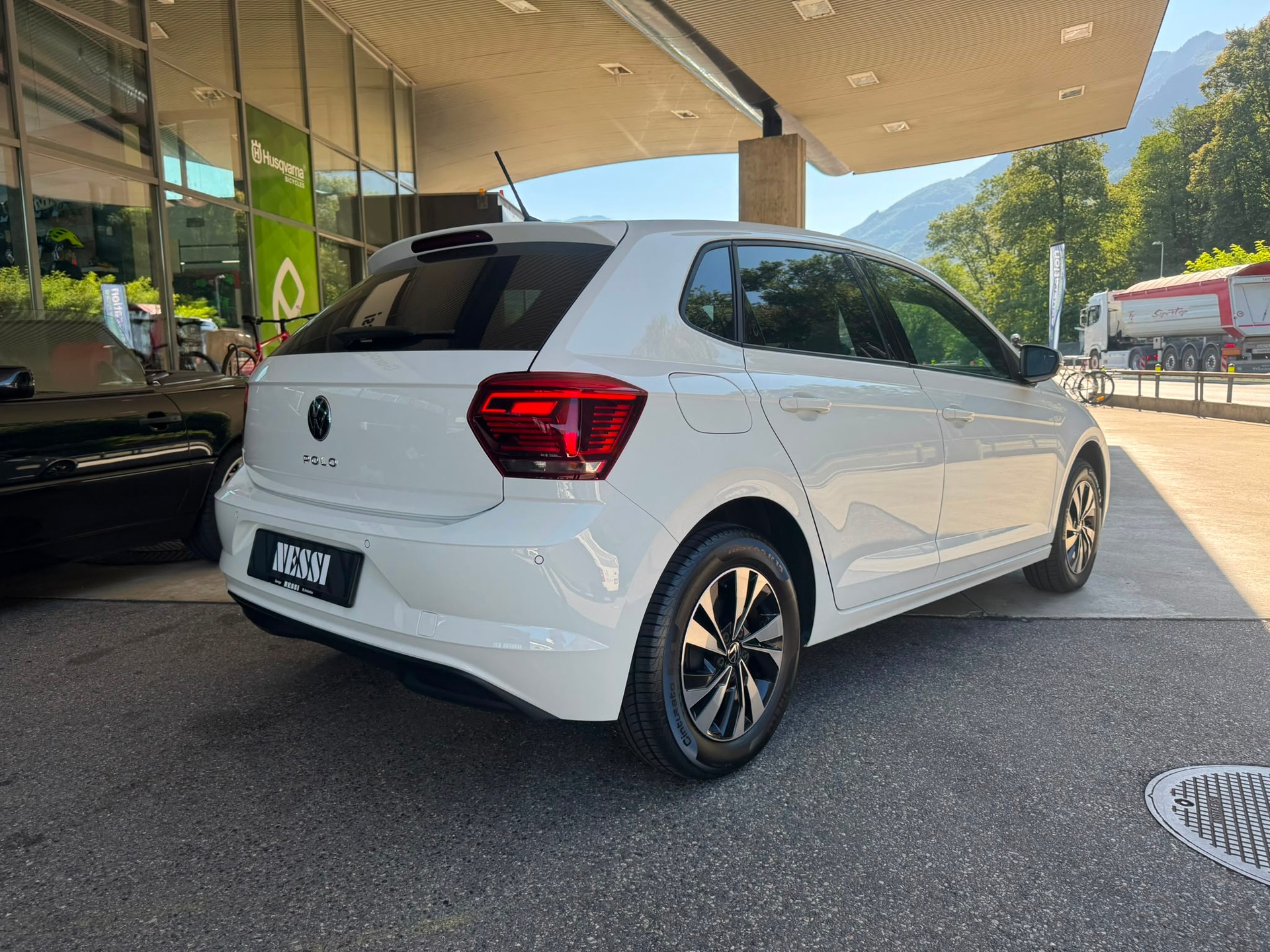 VW Polo 1.0 TSI BMT Comfortline DSG-image-2