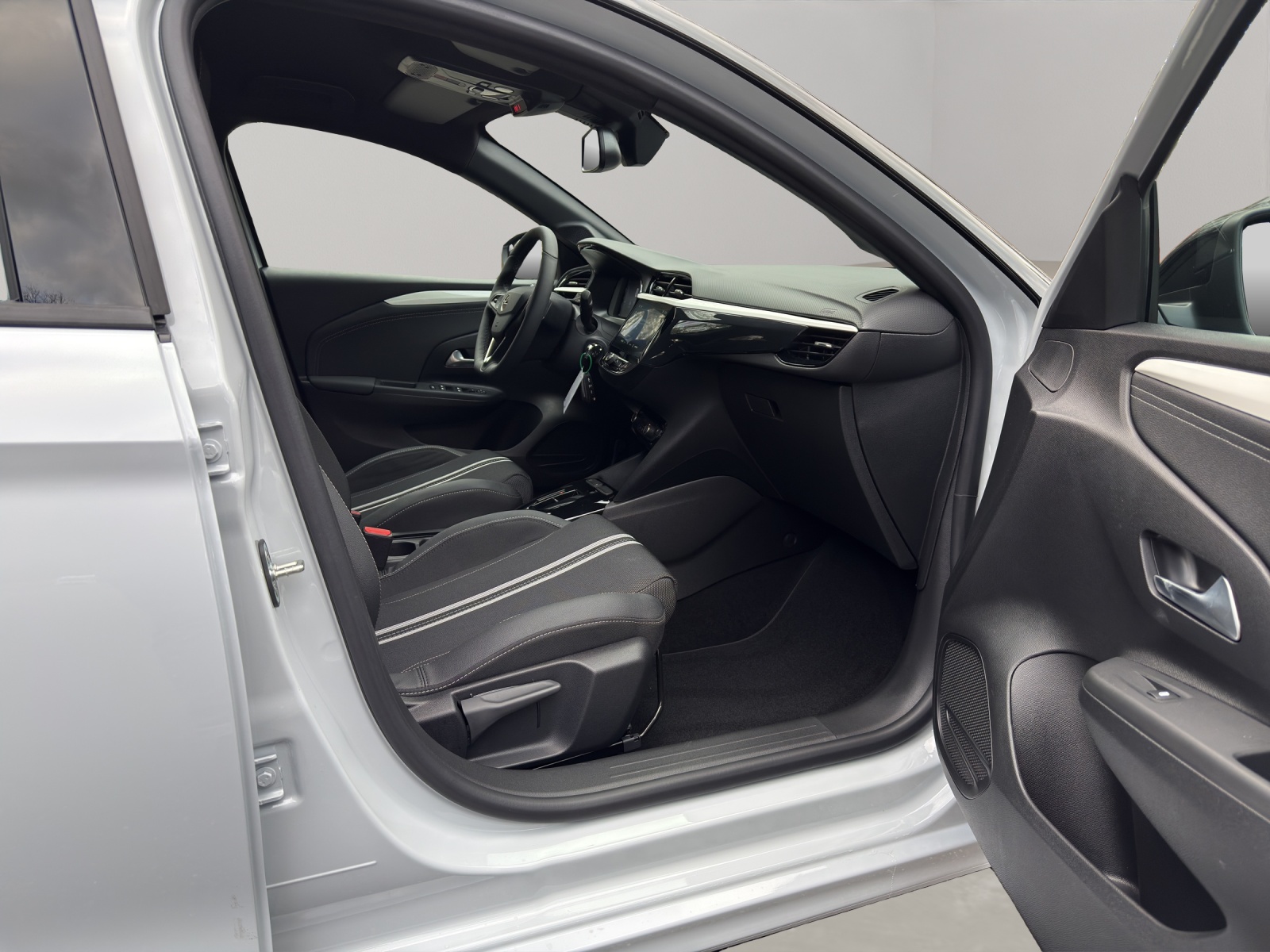 OPEL Corsa F 1.2 Turbo Hybrid VIVA-image-21