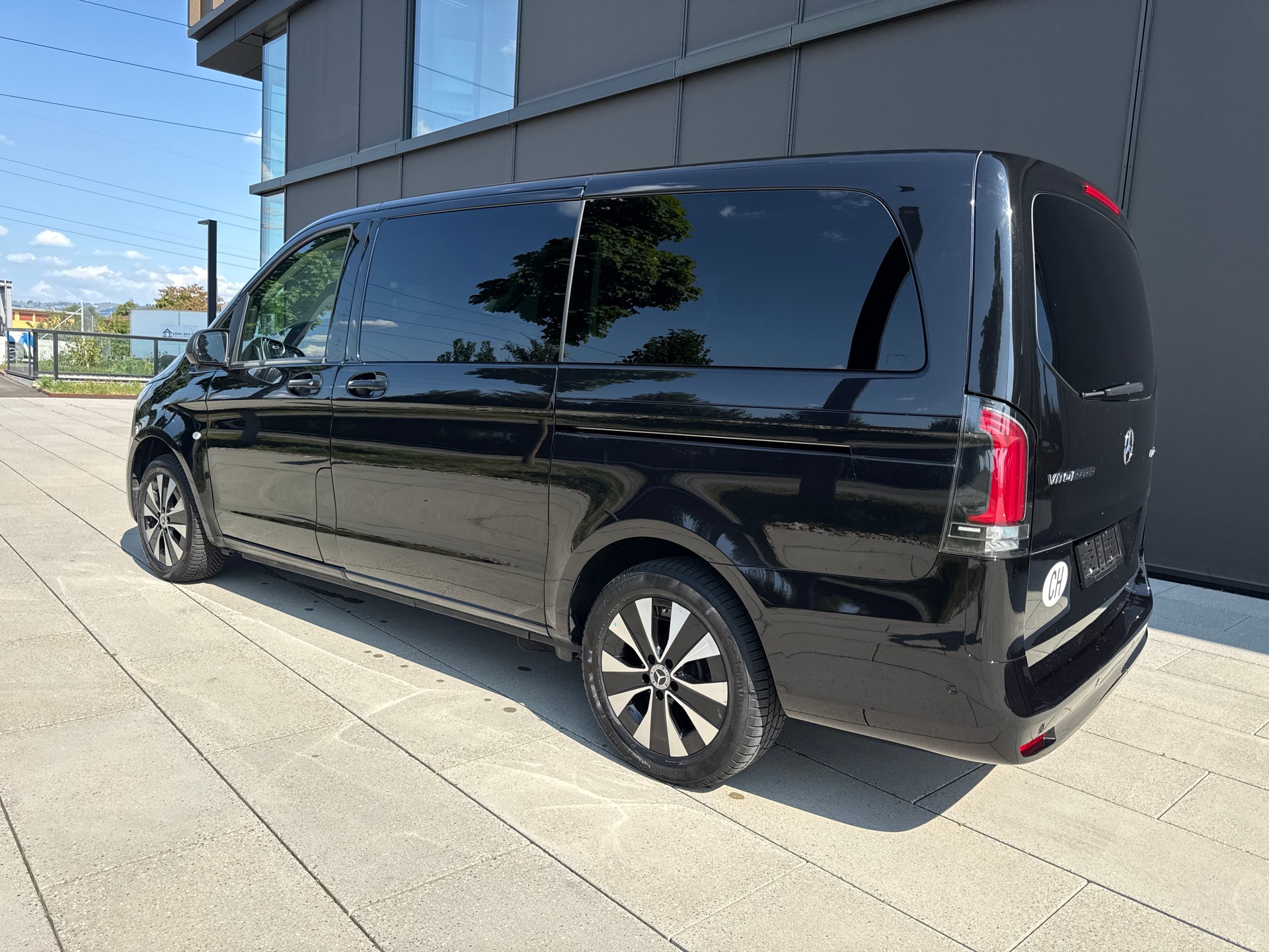 MERCEDES-BENZ Vito 116 CDI Select Tourer 4Matic 9G-Tronic-image-6