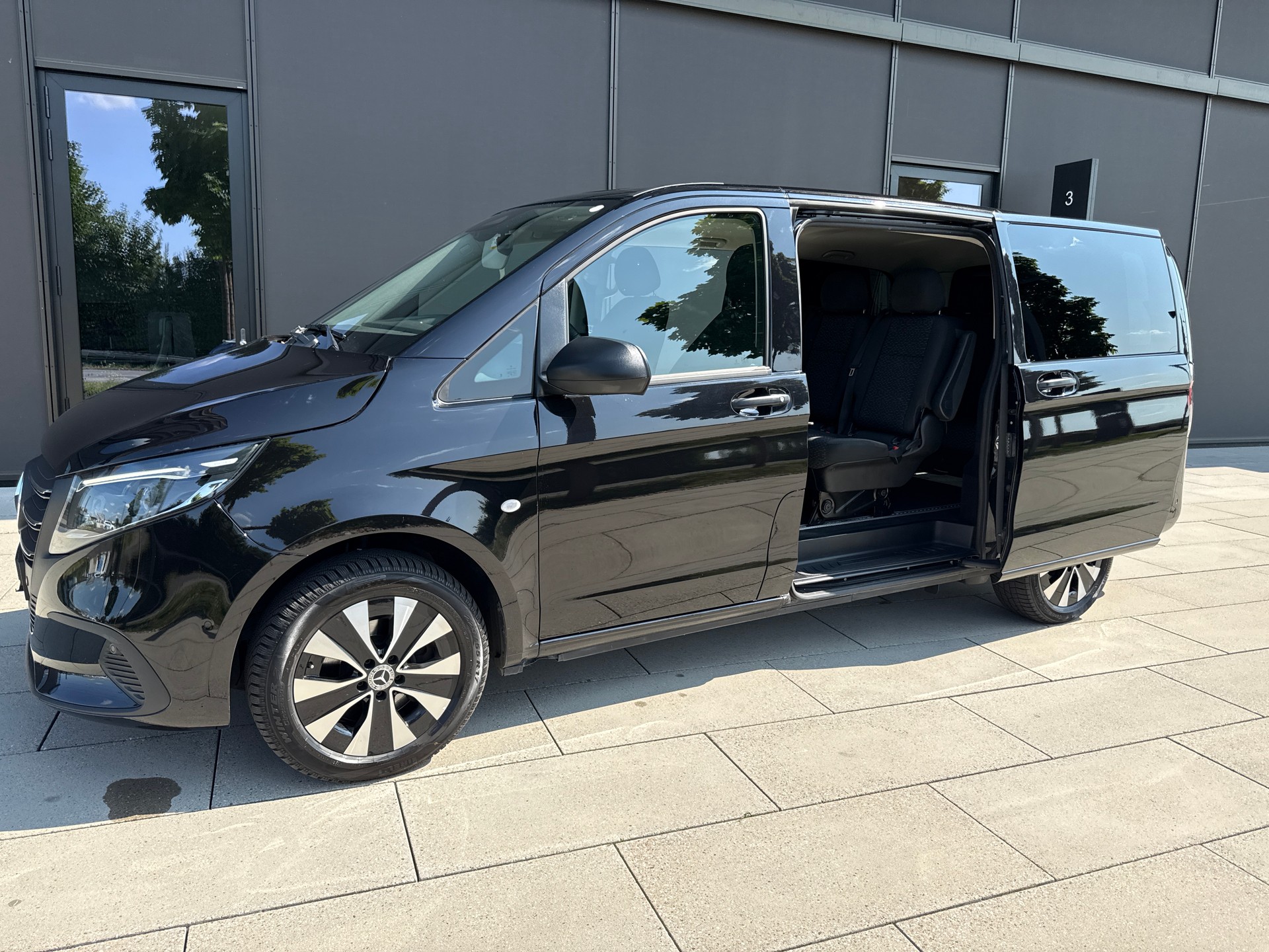MERCEDES-BENZ Vito 116 CDI Select Tourer 4Matic 9G-Tronic-image-0