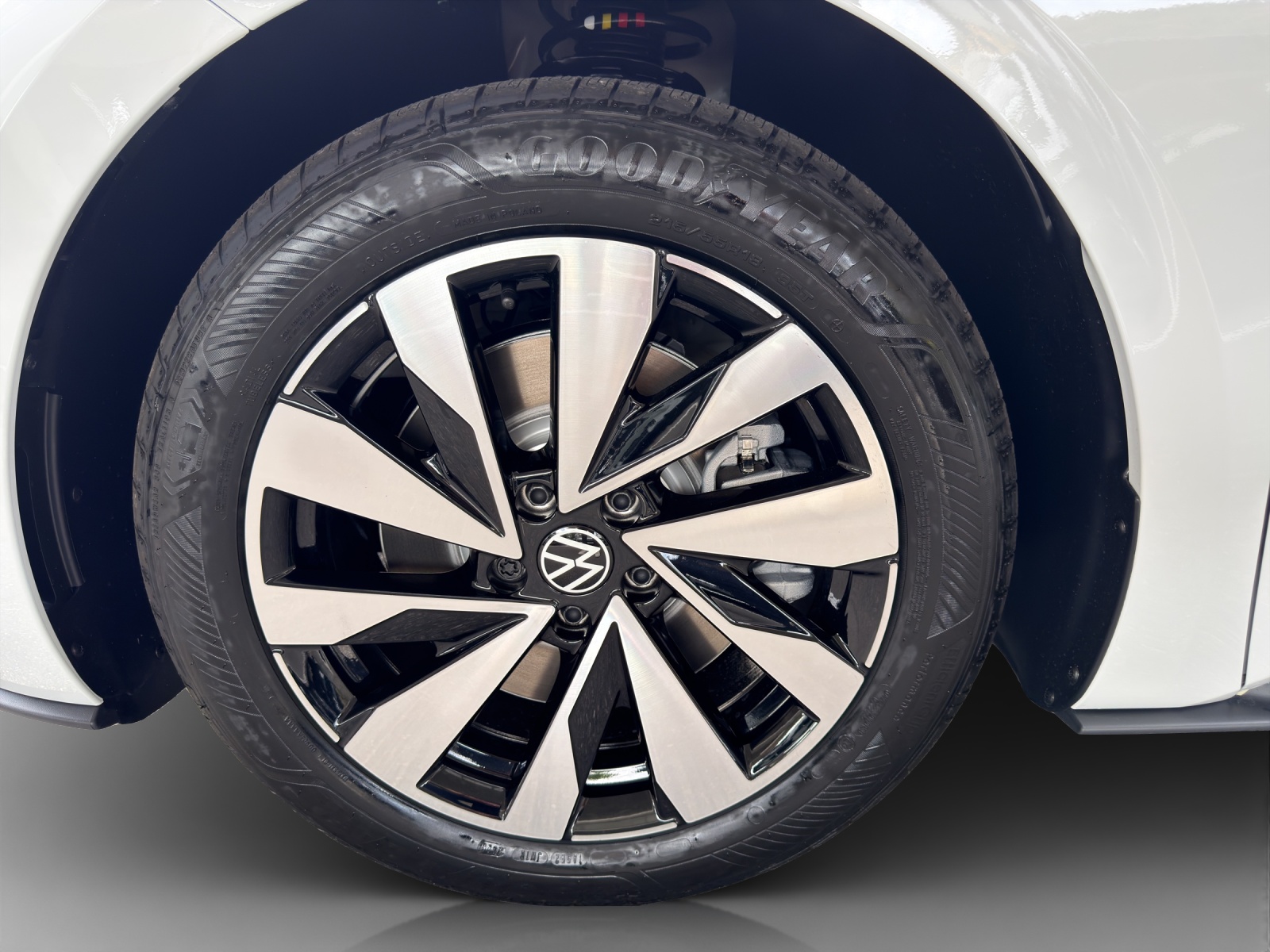 VW ID.3 Neo 58 kWh 190 PS Life-image-13