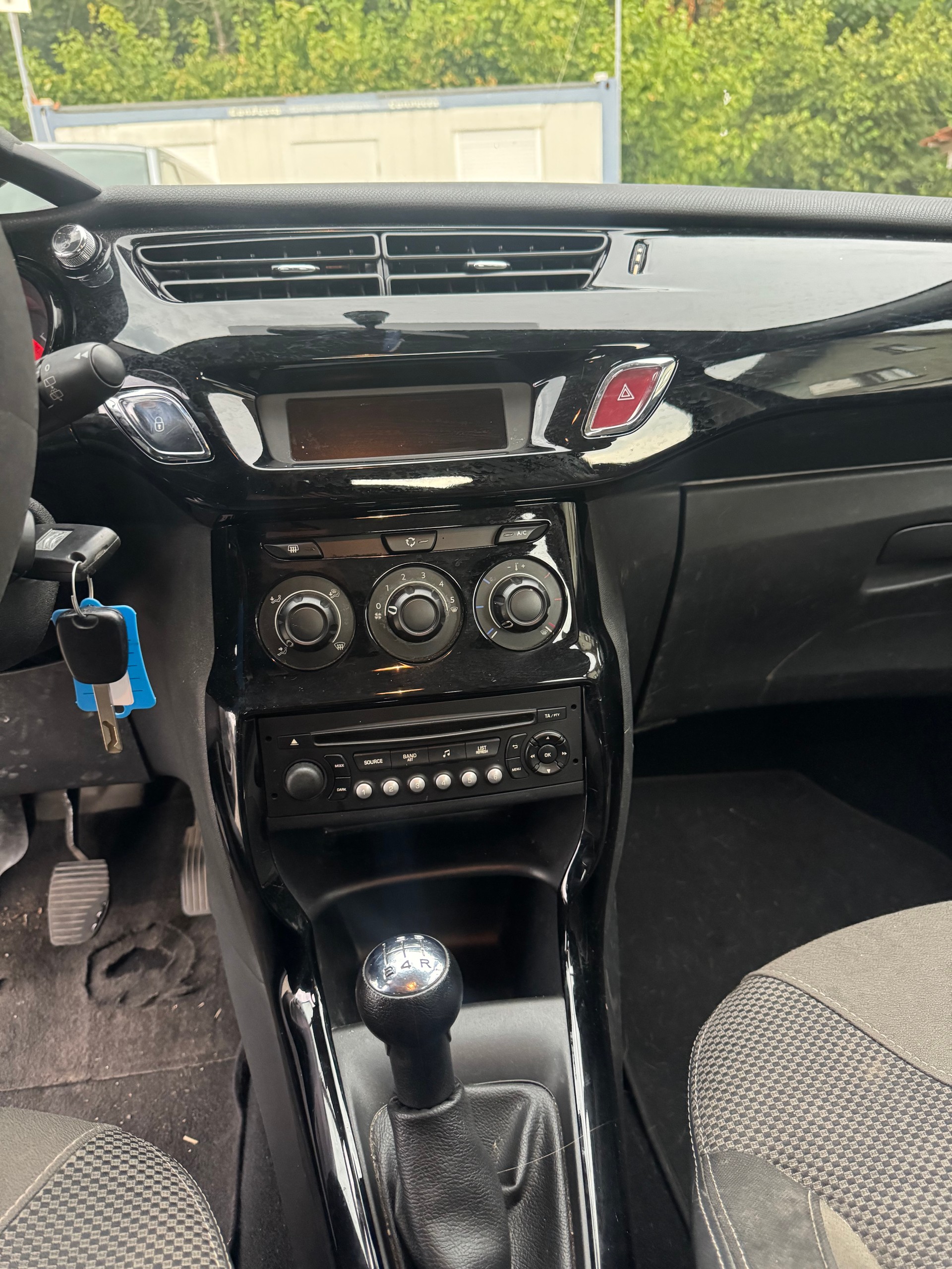 CITROEN C3 1.0i Tonic-image-9