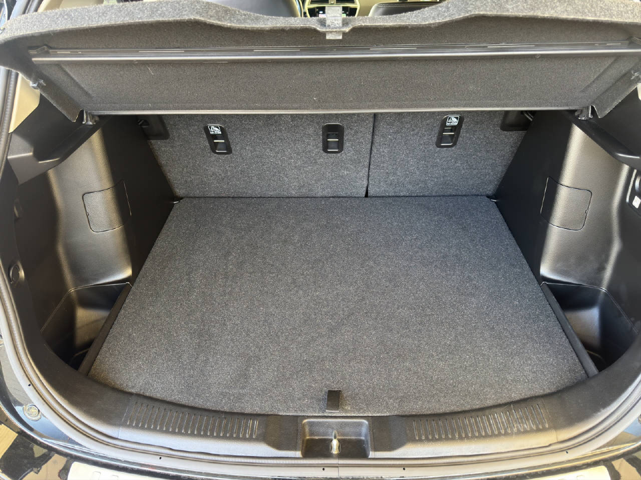 SUZUKI SX4 S-Cross 1.4 T Compact+ Hybrid 4x4-image-11