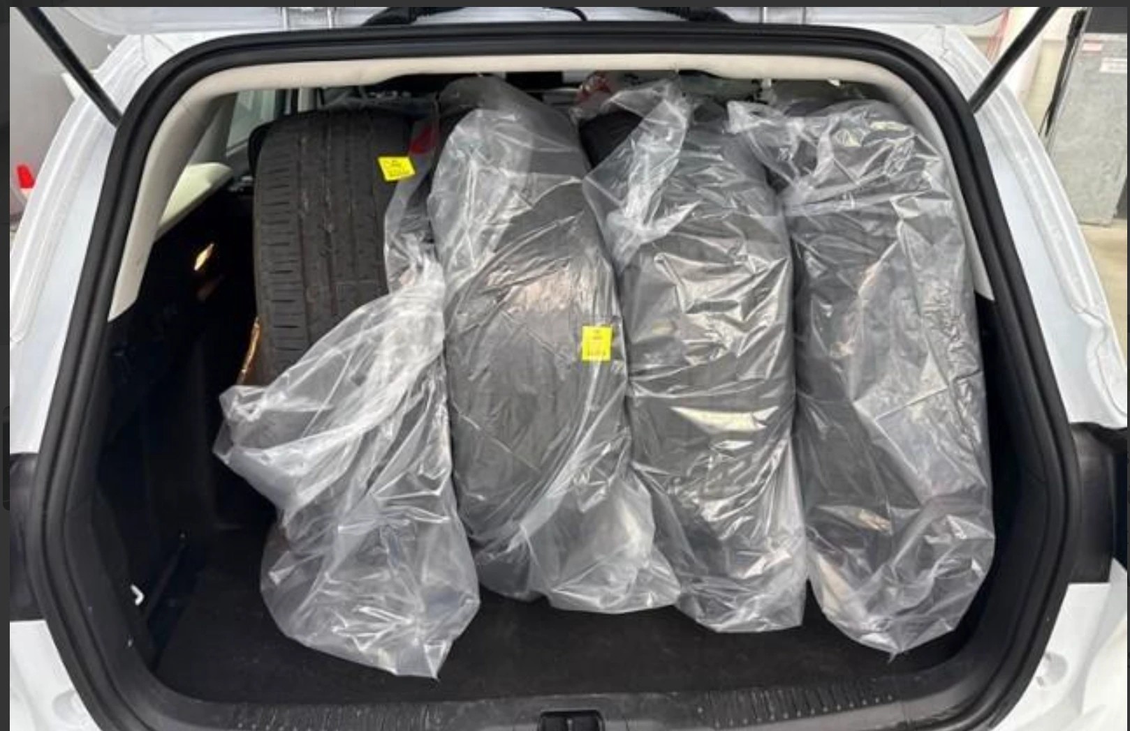 FORD Focus 2.0 TDCi Cool Connect Automatic-image-10