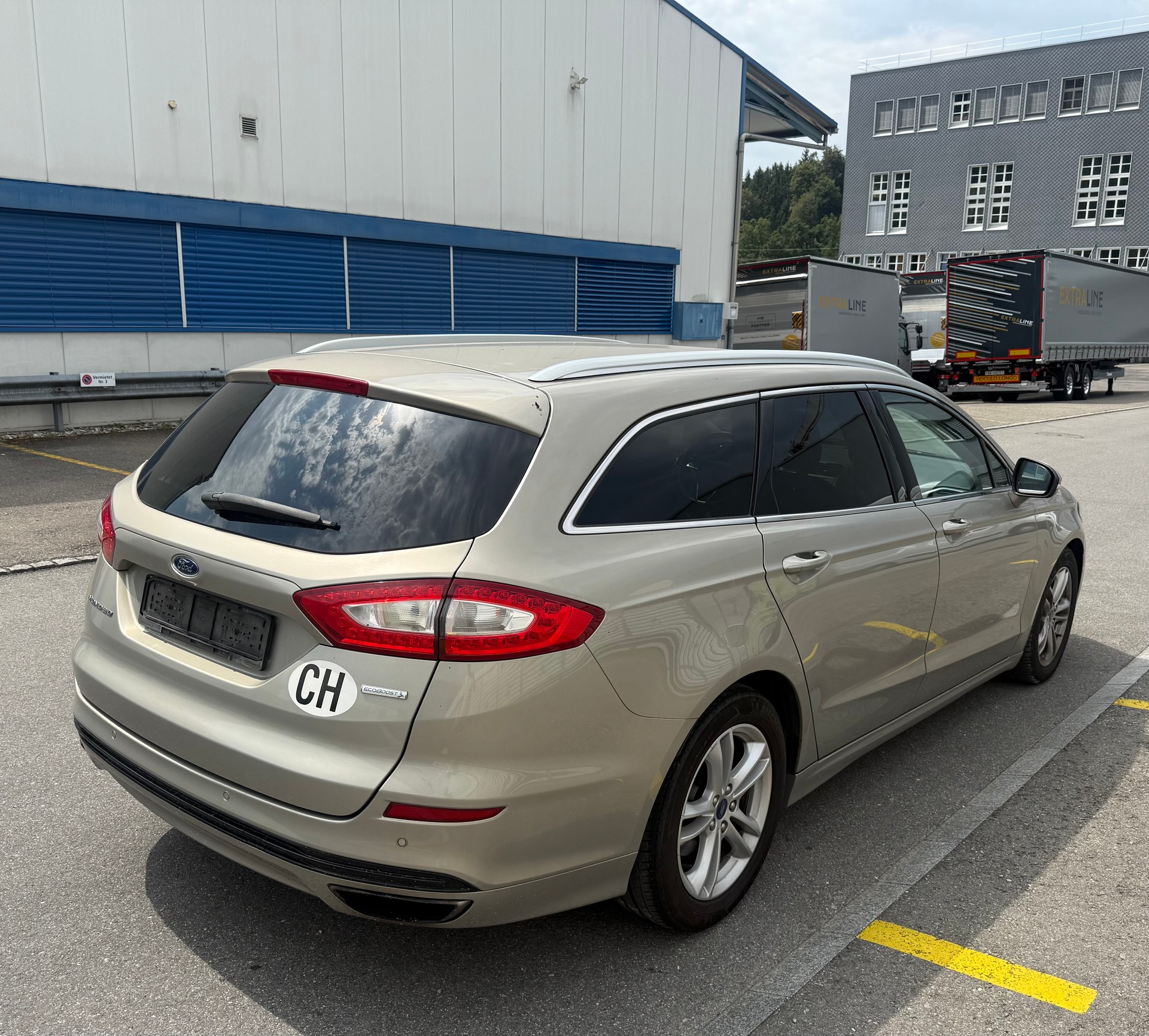 FORD Mondeo 2.0 EcoBoost SCTi Vignale Automatic-image-2