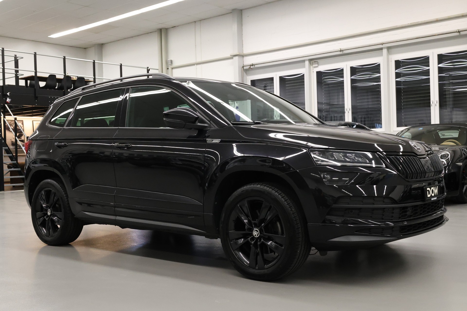 SKODA Karoq 2.0 TDI 190 SportLine 4x4 DSG-showroom-element-1