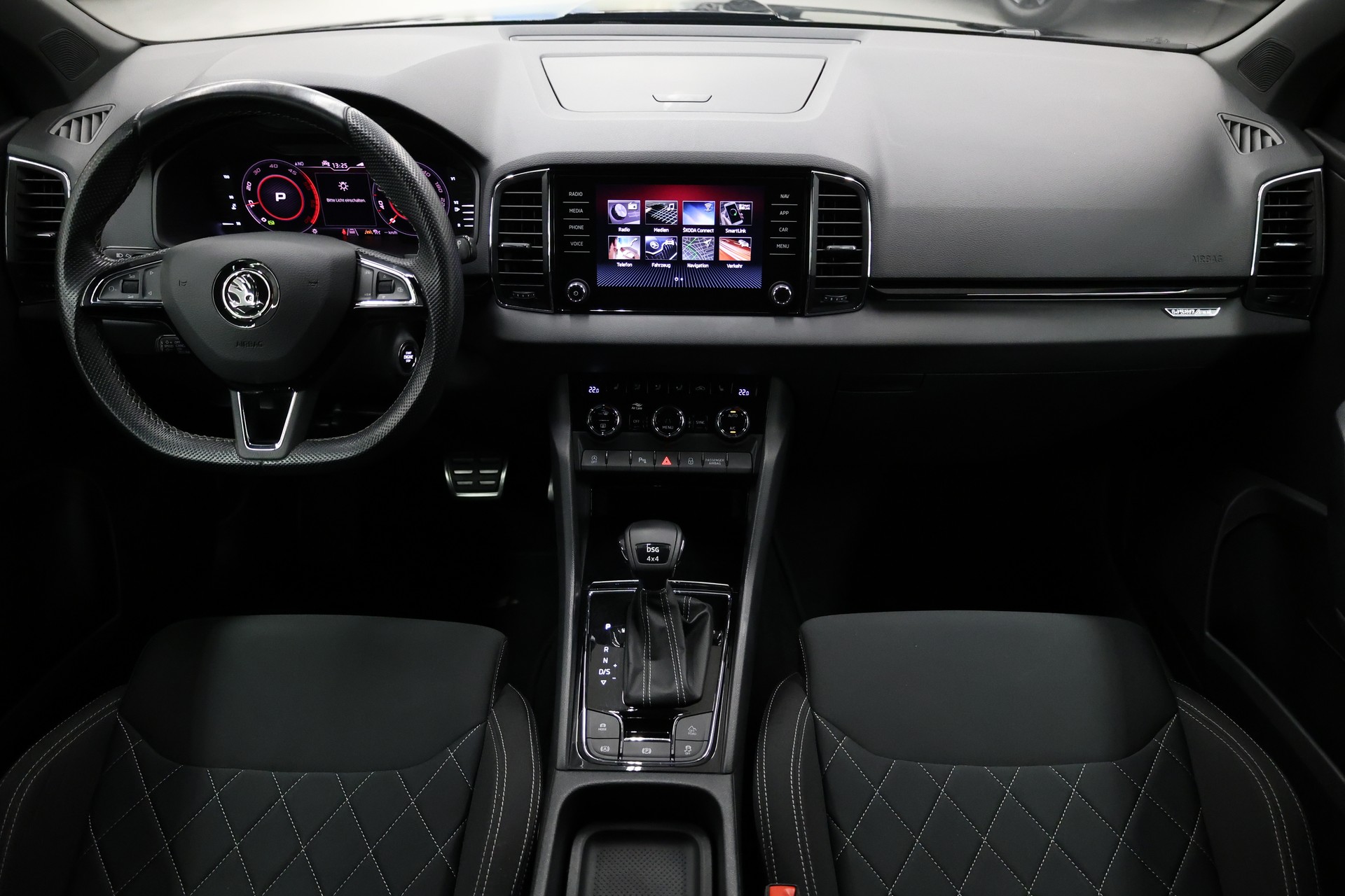 SKODA Karoq 2.0 TDI 190 SportLine 4x4 DSG-image-12
