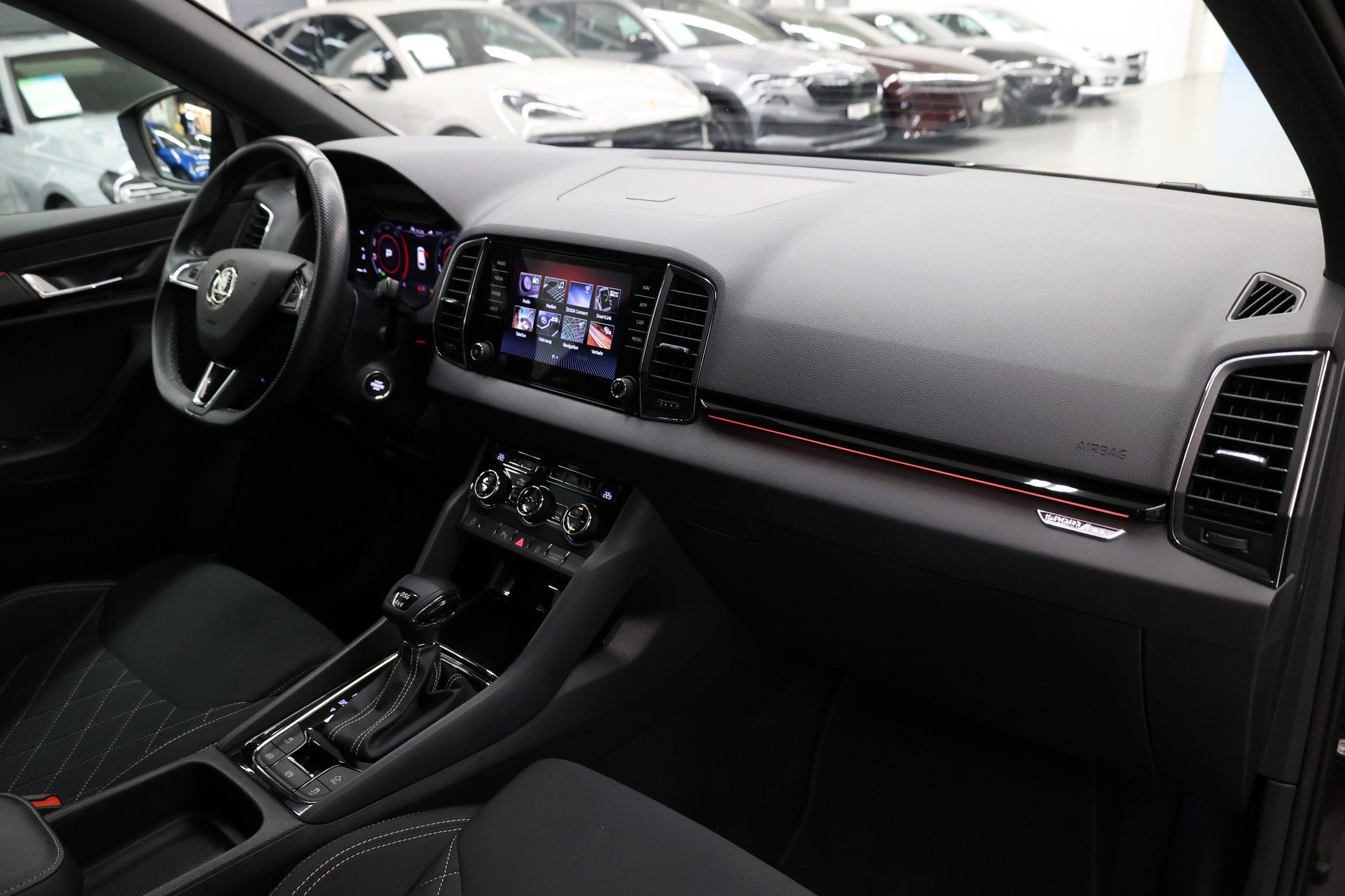 SKODA Karoq 2.0 TDI 190 SportLine 4x4 DSG-image-16