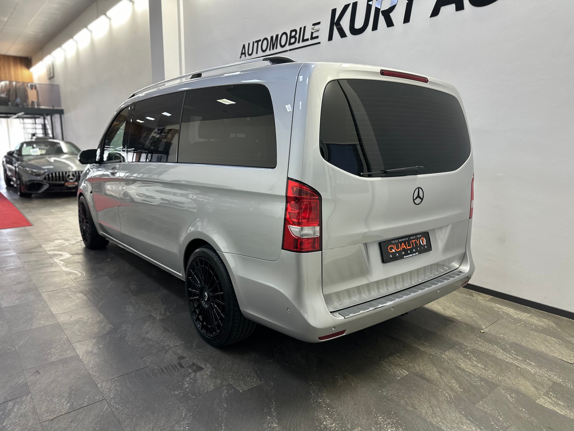 MERCEDES-BENZ Vito 114 BlueTec Tourer Pro 7G-Tronic-image-3
