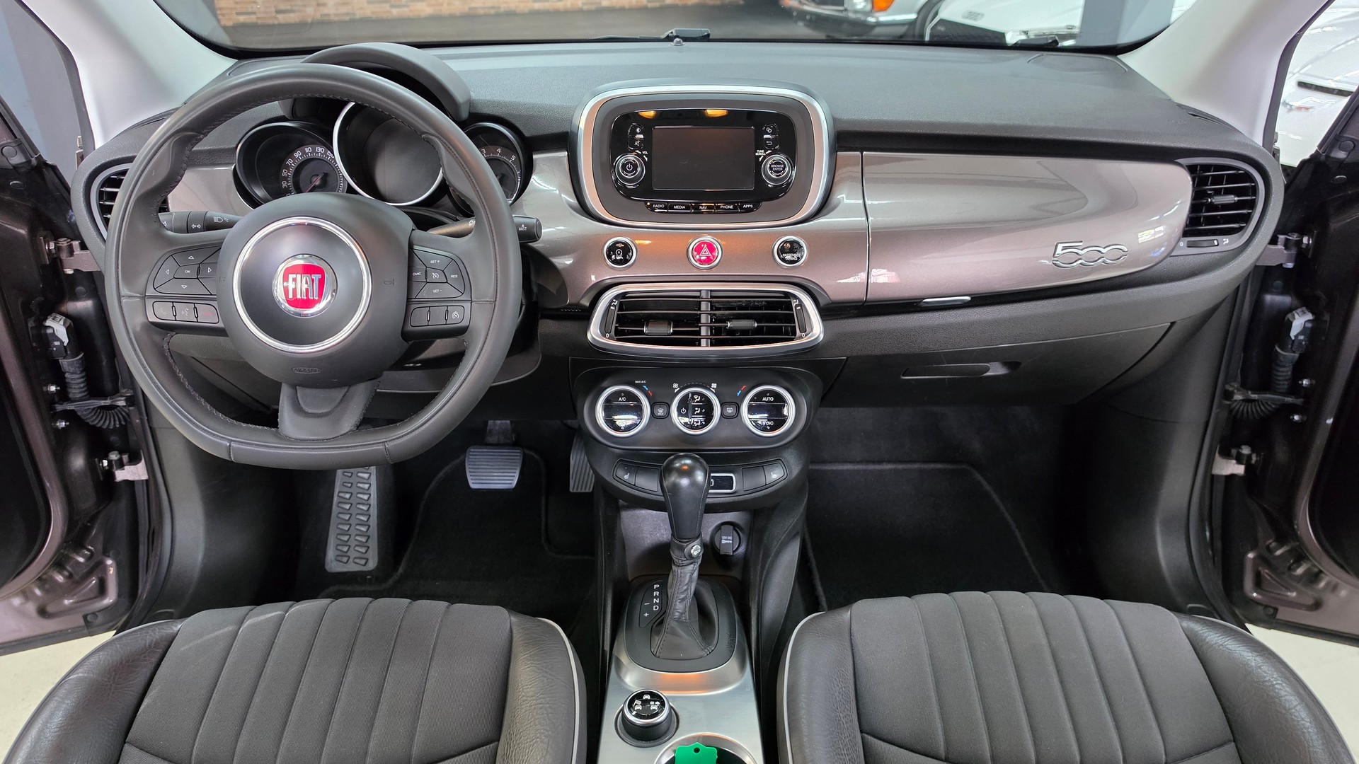FIAT 500X 1.4T Lounge DCT-image-19