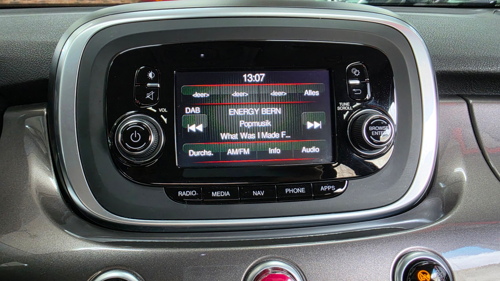 FIAT 500X 1.4T Lounge DCT-image-23