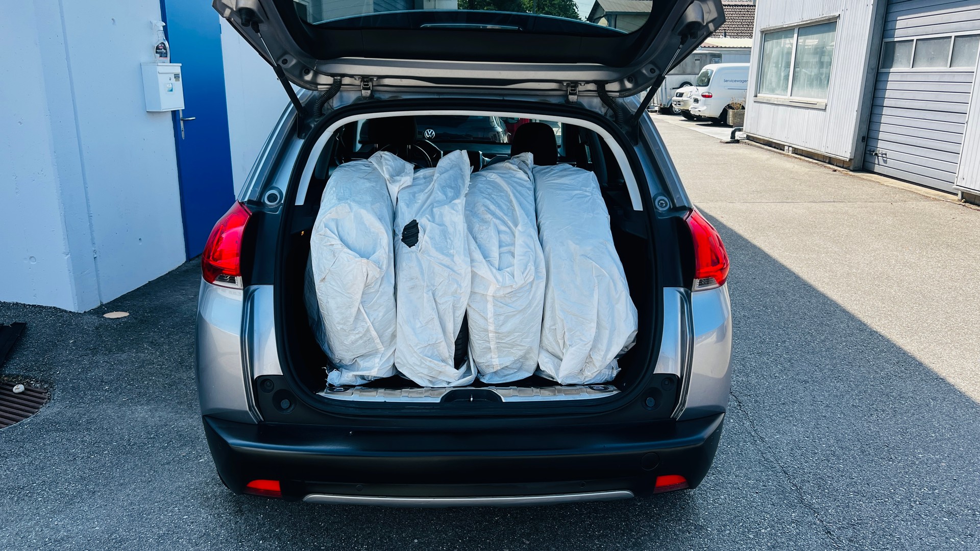 PEUGEOT 2008 1.6 VTI Féline-image-13