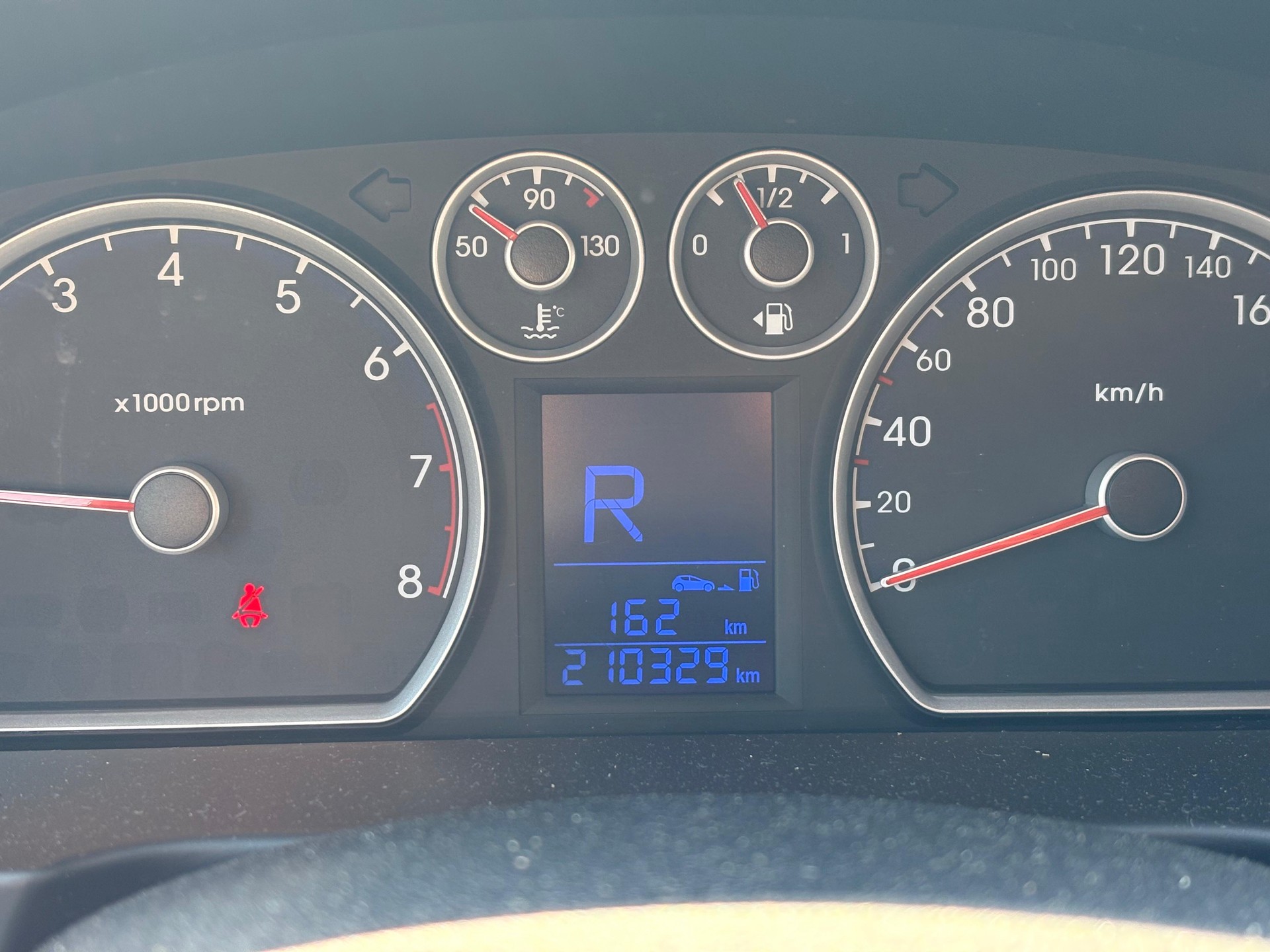 HYUNDAI i30 Wagon 1.6 Style Automatic-image-12
