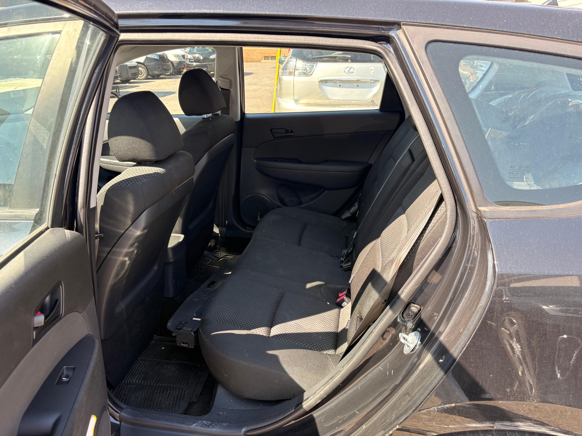 HYUNDAI i30 Wagon 1.6 Style Automatic-image-9