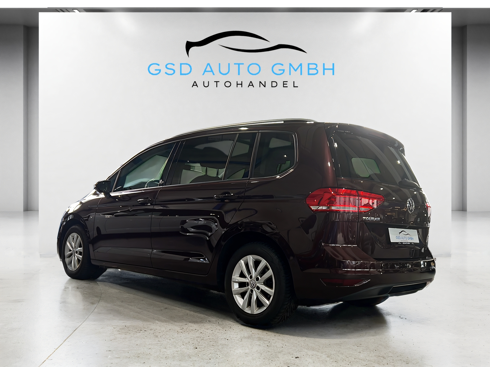 VW Touran 1.6 TDI BlueMotion Technology Family**7-Plätzer,Panodach,Tempomat ACC,Frisch ab MFK**-image-2