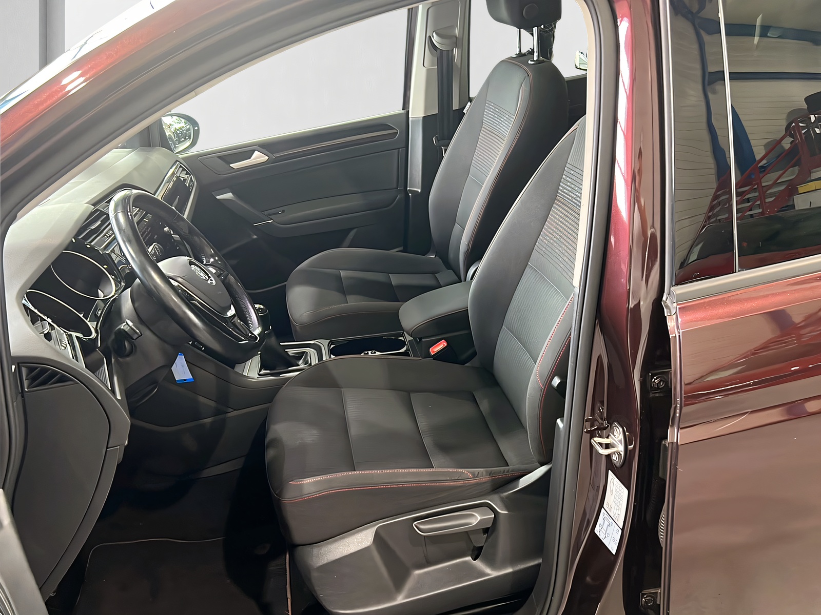 VW Touran 1.6 TDI BlueMotion Technology Family**7-Plätzer,Panodach,Tempomat ACC,Frisch ab MFK**-image-7