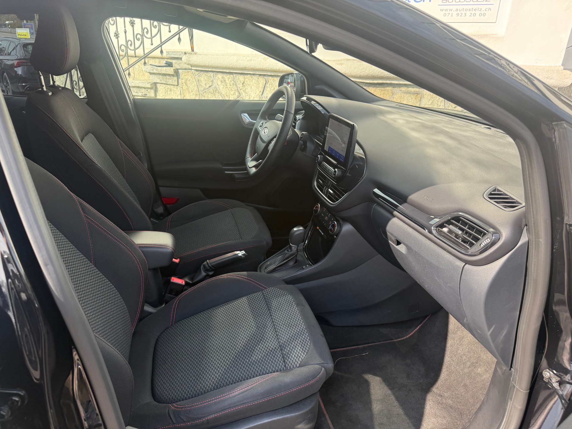 FORD Puma 1.0 EcoB Hybrid 125 ST-Line-image-10