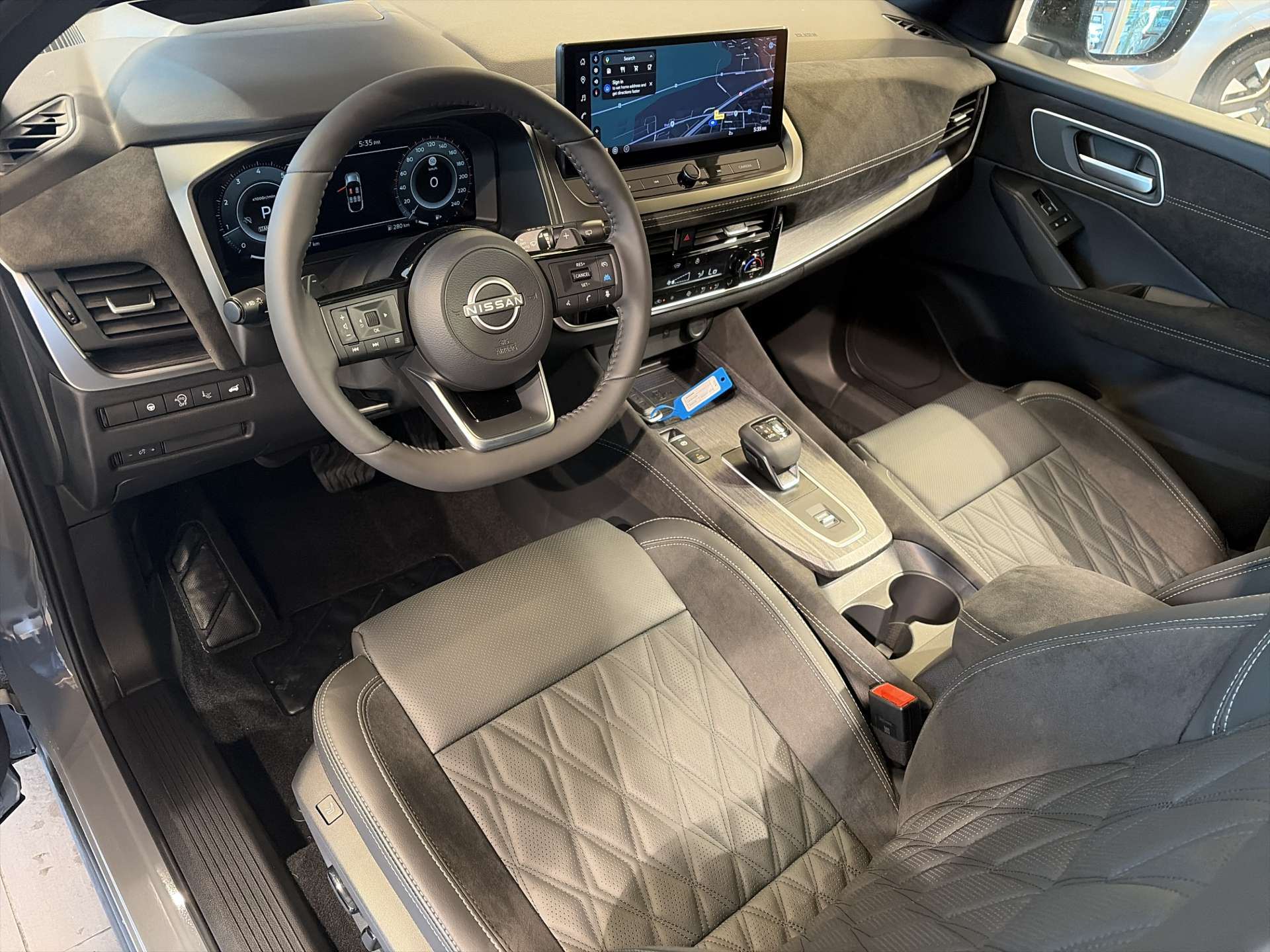 NISSAN Qashqai 1.3 DIG-T MHEV Tekna+ Xtronic-Automat-image-5