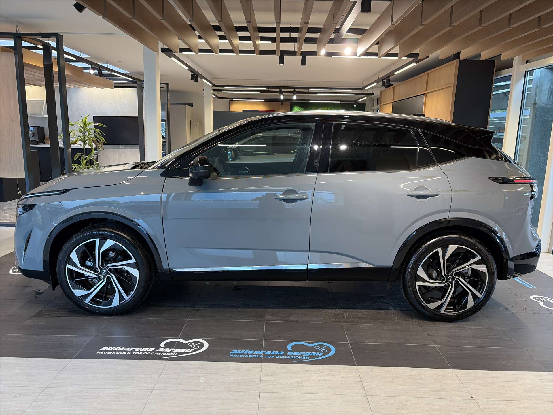 NISSAN Qashqai 1.3 DIG-T MHEV Tekna+ Xtronic-Automat-image-13