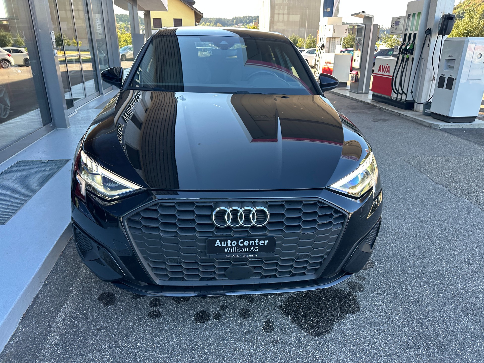 AUDI A3 Sportback 35 TFSI Attraction S-tronic-image-4