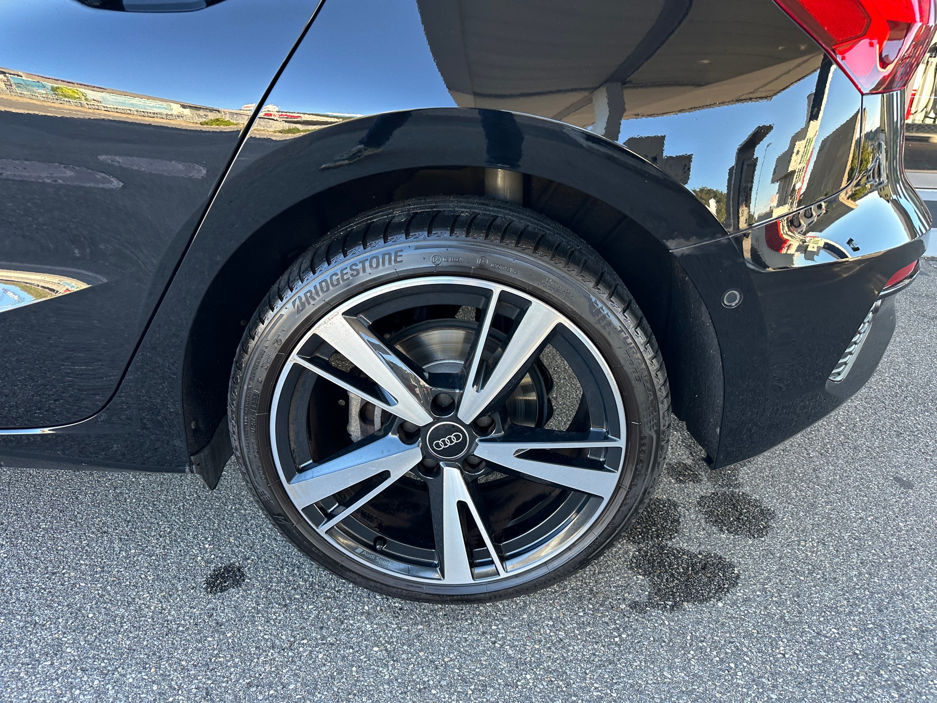 AUDI A3 Sportback 35 TFSI Attraction S-tronic-image-11
