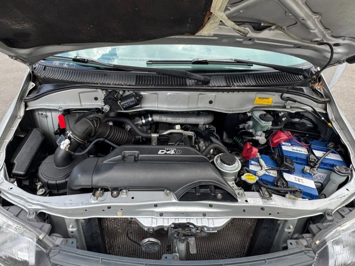 TOYOTA 2.5 D-4D 4T.-image-5