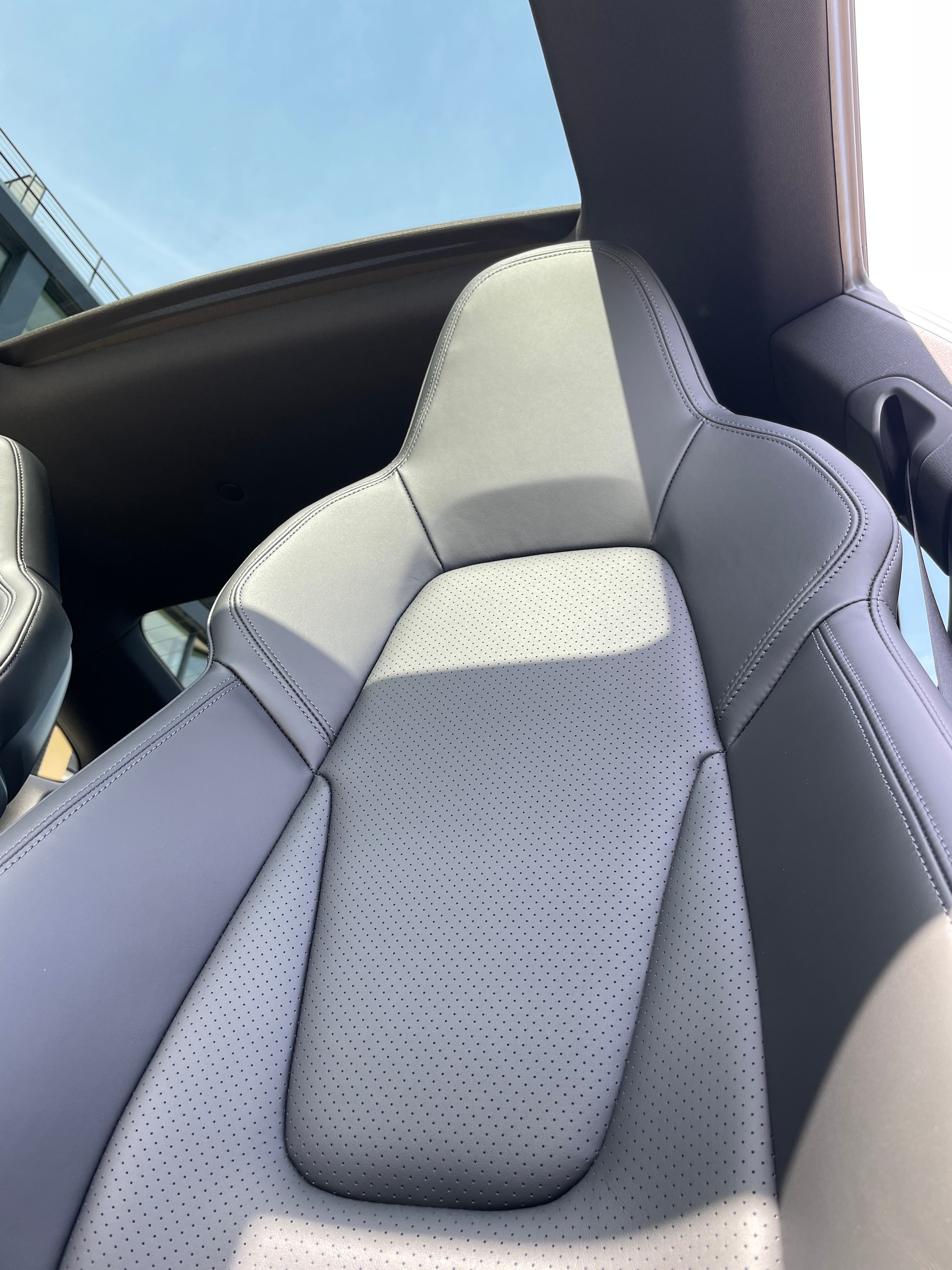 PORSCHE 911 Carrera PDK mit Aerokit-image-13