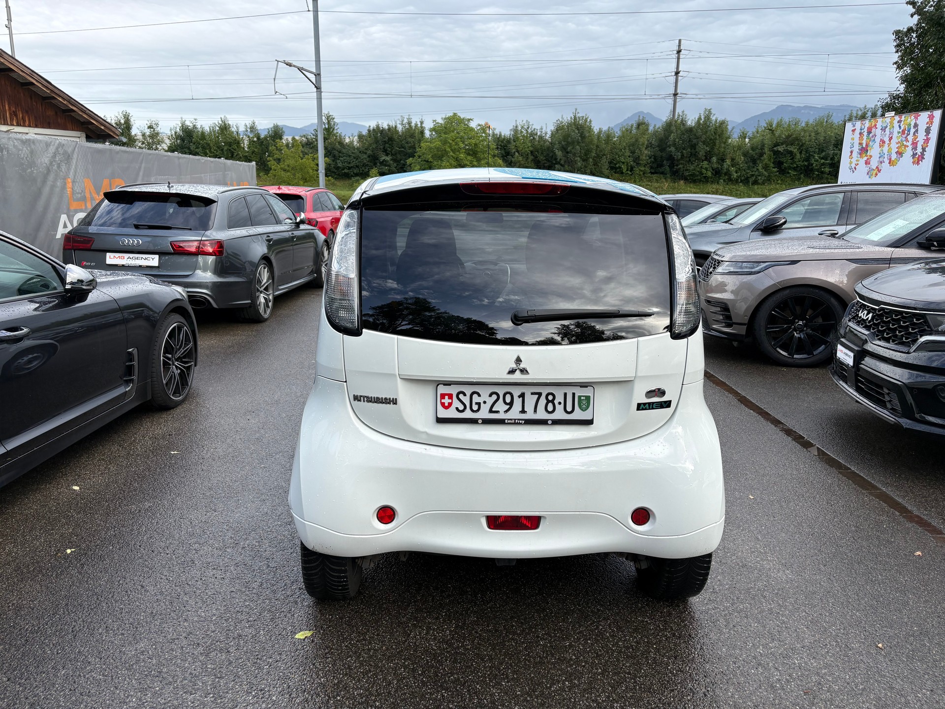MITSUBISHI i MiEV-image-4