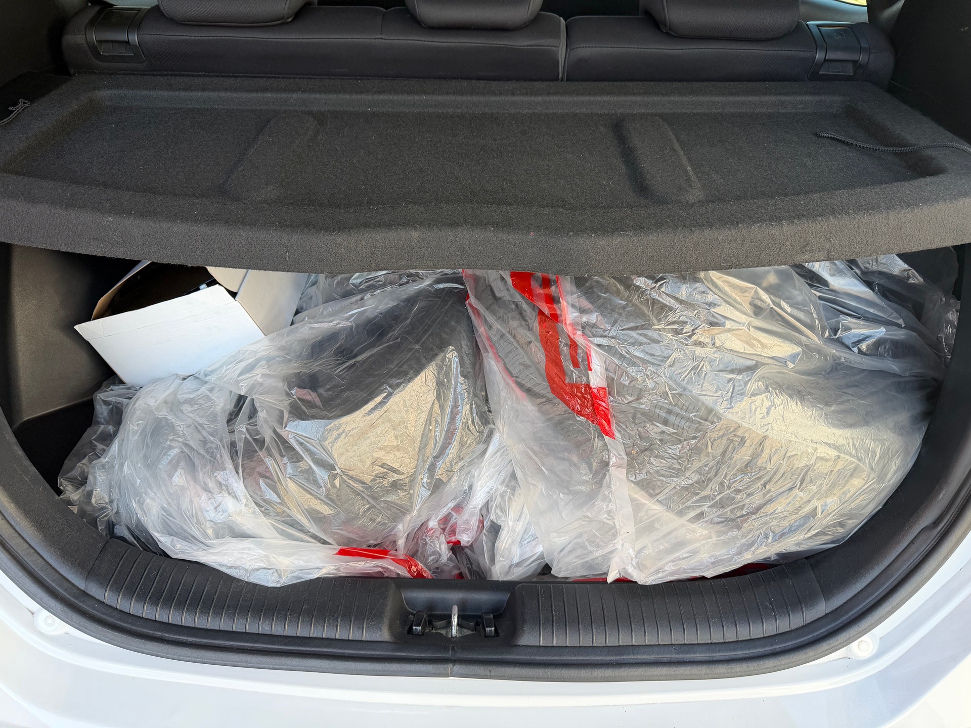 HYUNDAI iX20 1.6 Premium Automatic-image-12