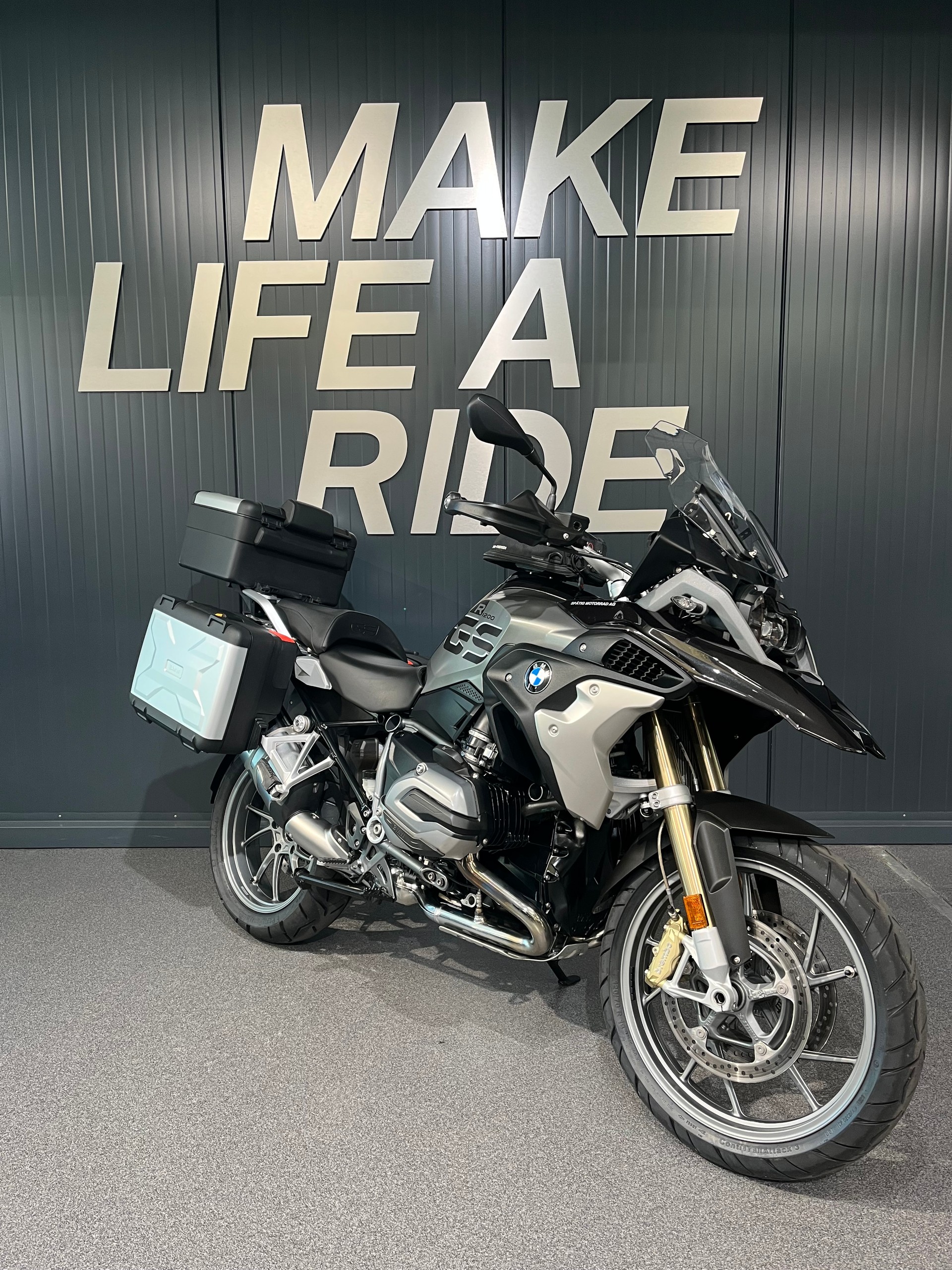 BMW R 1200 GS ABS-showroom-element-1
