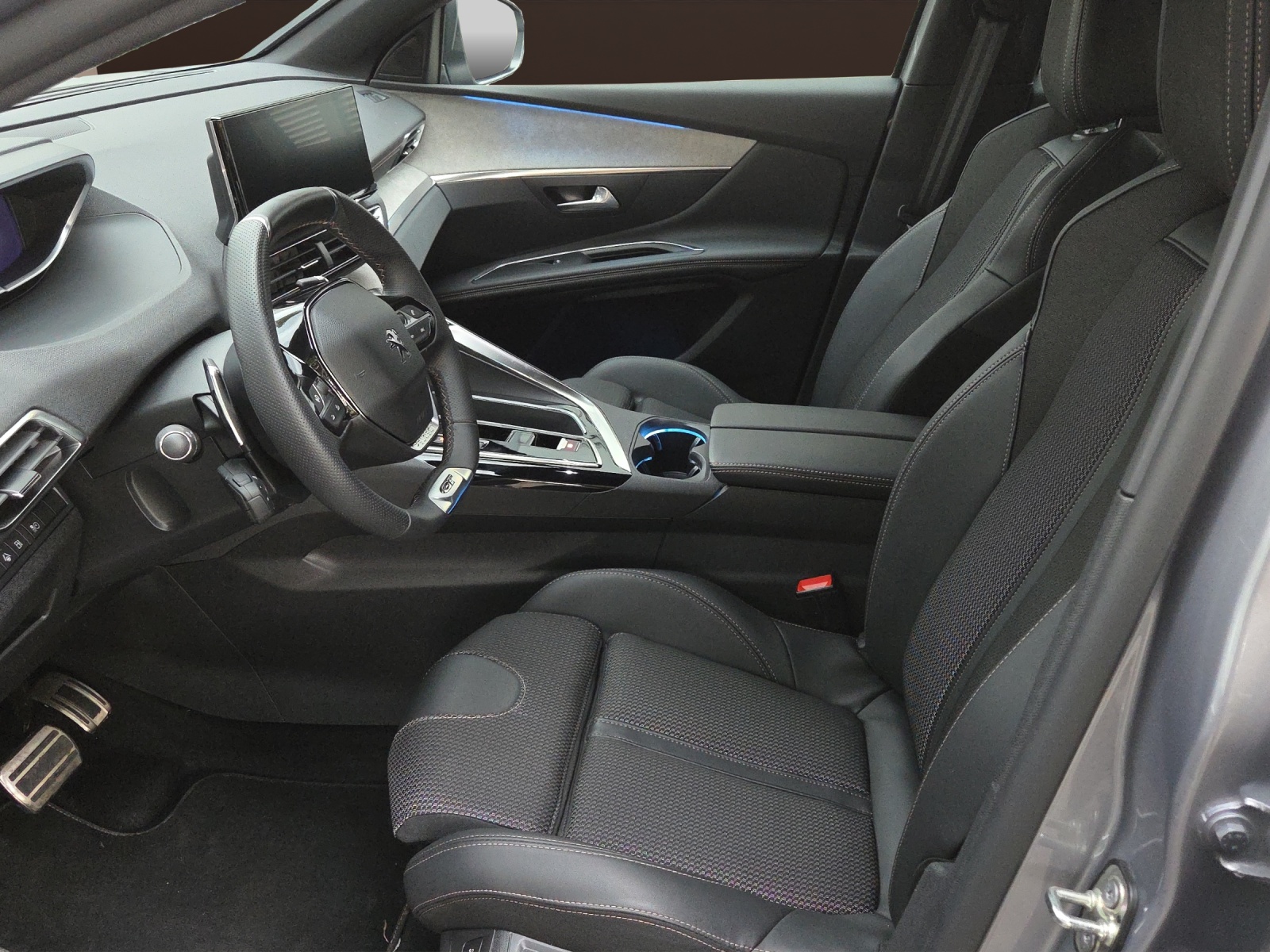 PEUGEOT 3008 225e Hybrid2 GT EAT8-image-9