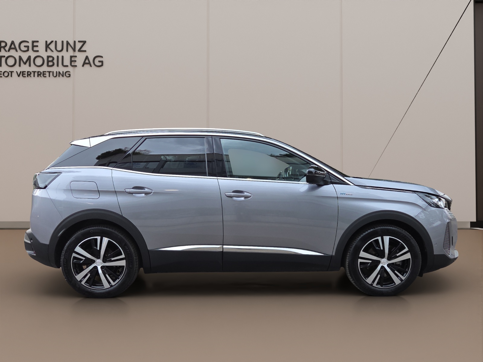 PEUGEOT 3008 225e Hybrid2 GT EAT8-image-5