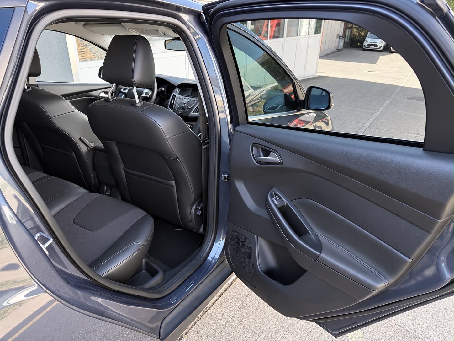 FORD Focus 1.6 SCTi Titanium-image-20