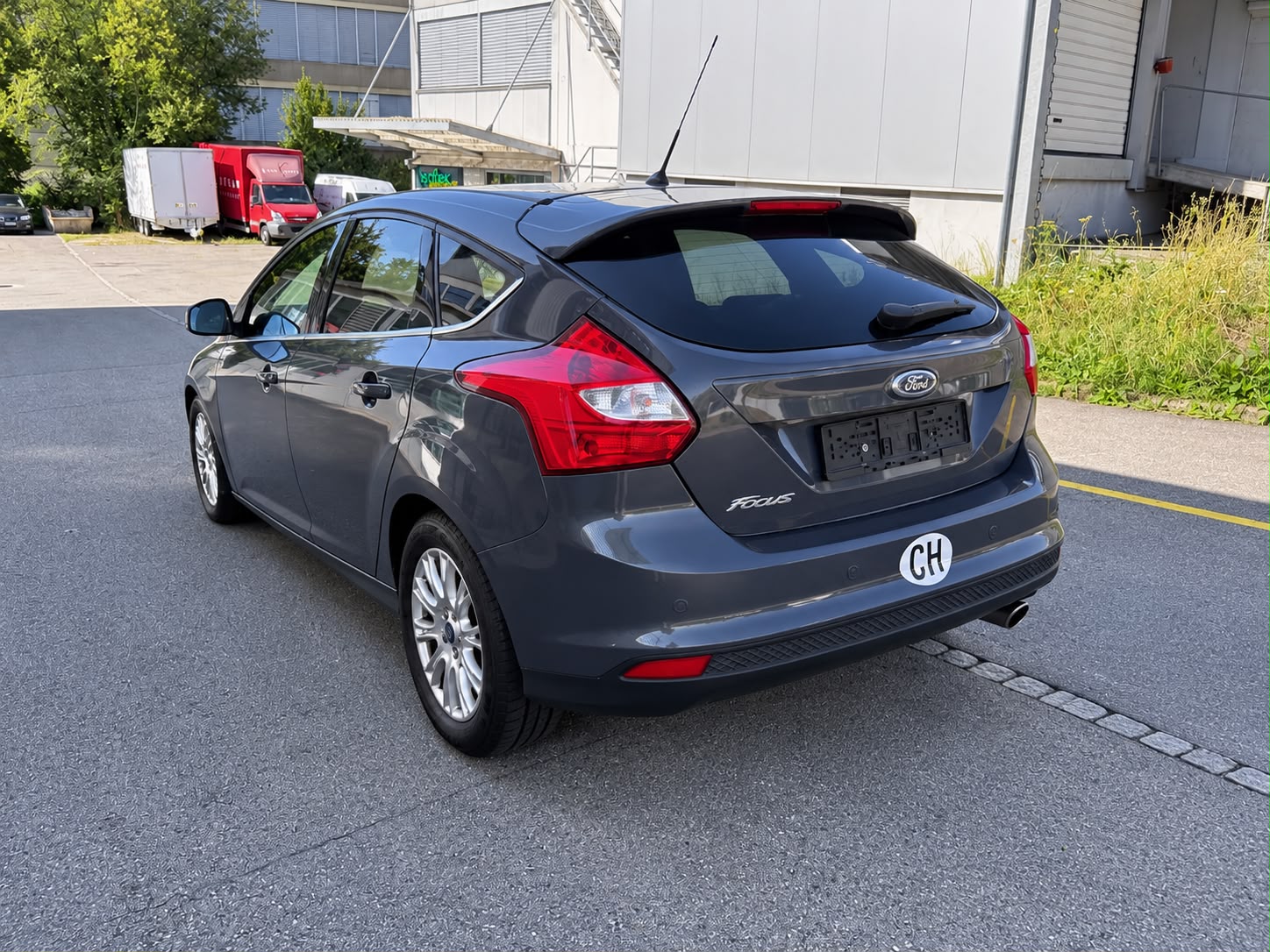 FORD Focus 1.6 SCTi Titanium-image-3