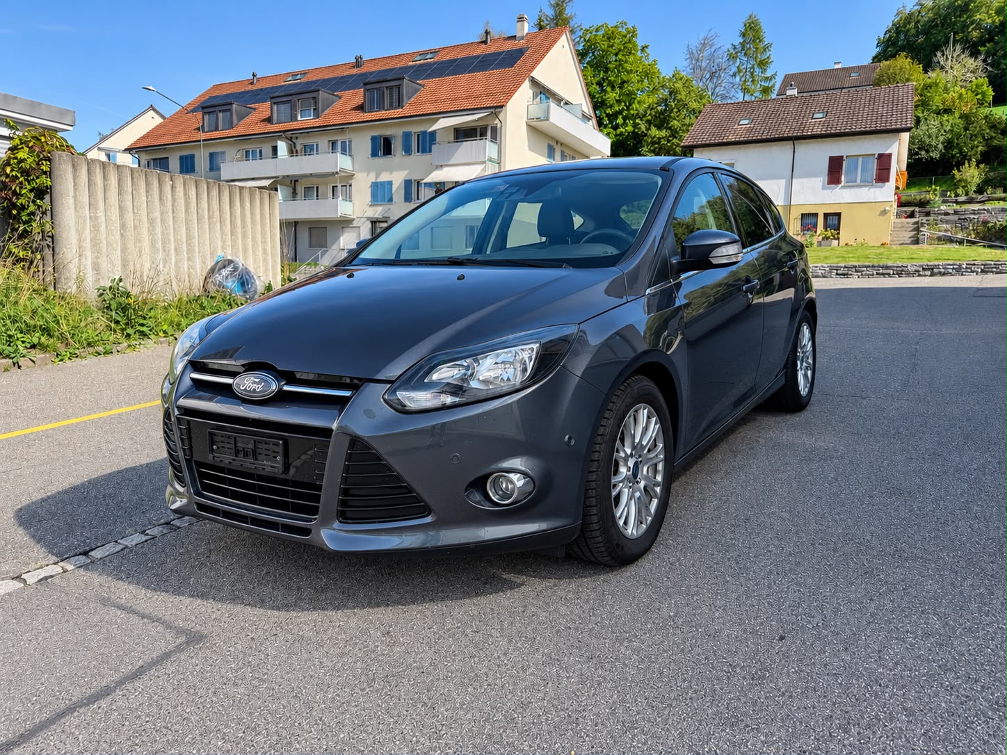 FORD Focus 1.6 SCTi Titanium-image-1