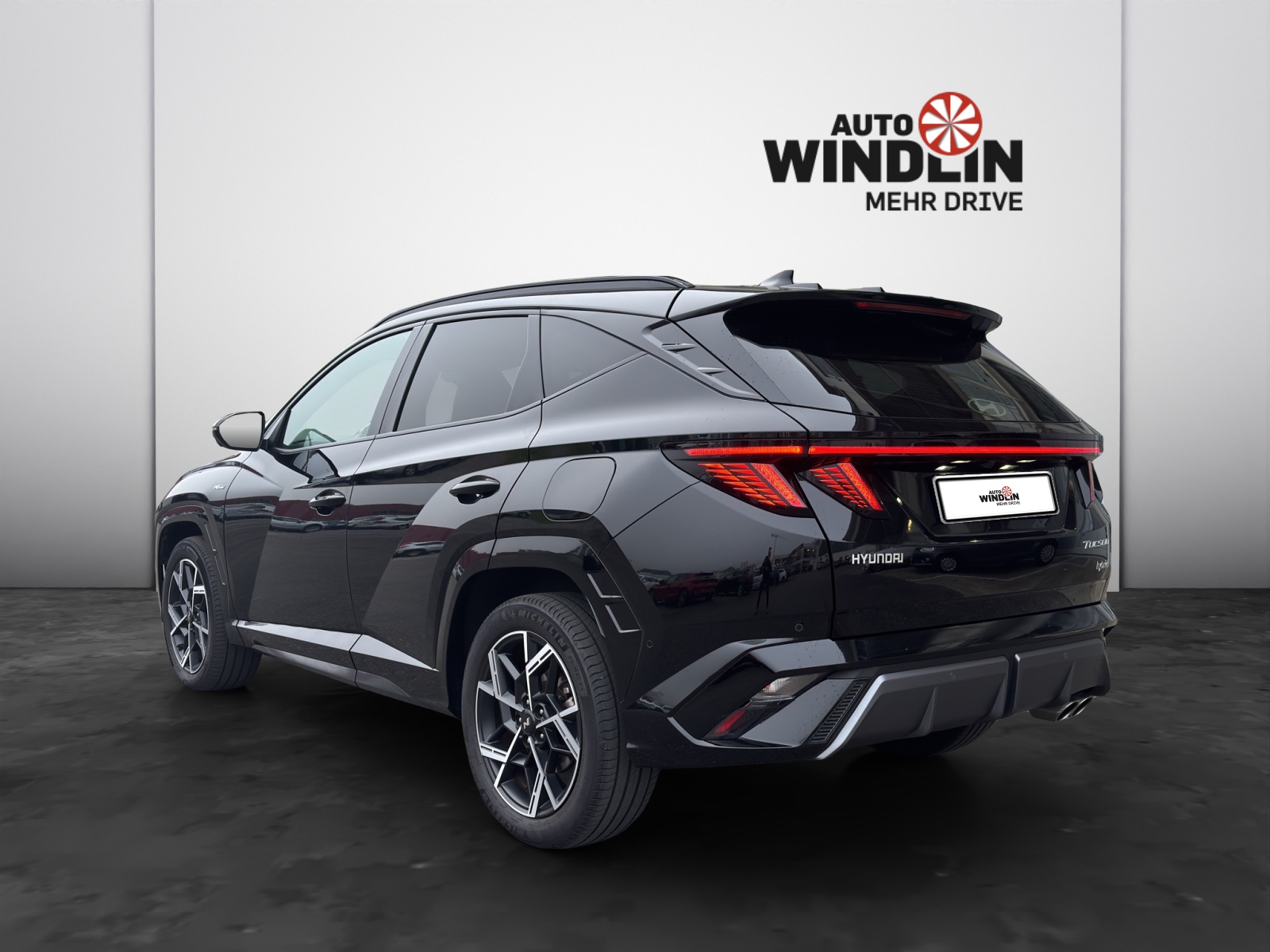 HYUNDAI Tucson 1.6 T-GDi HEV N-Line 4WD Sunroof MY27-image-2
